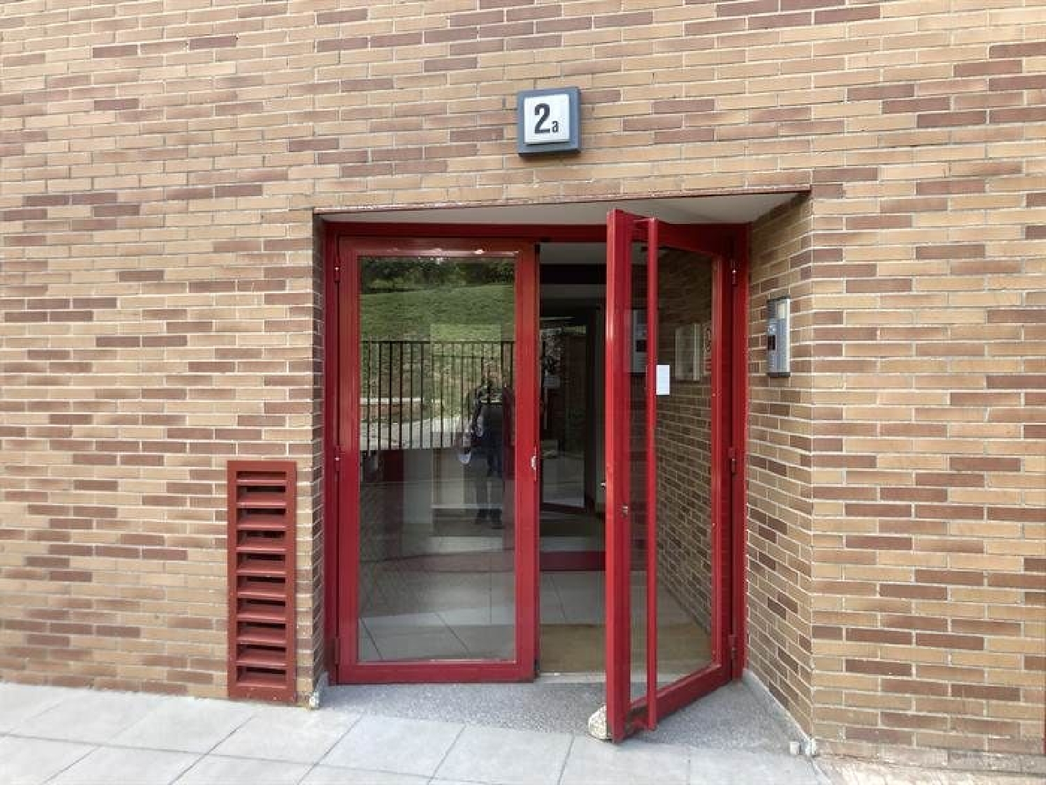 en venta local Madrid Valle Del Almanzora 3