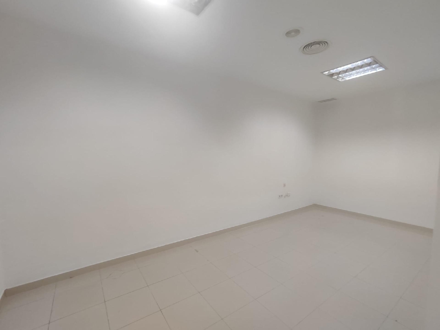  à vendre local commercial Málaga Del Fresno Campiña 8