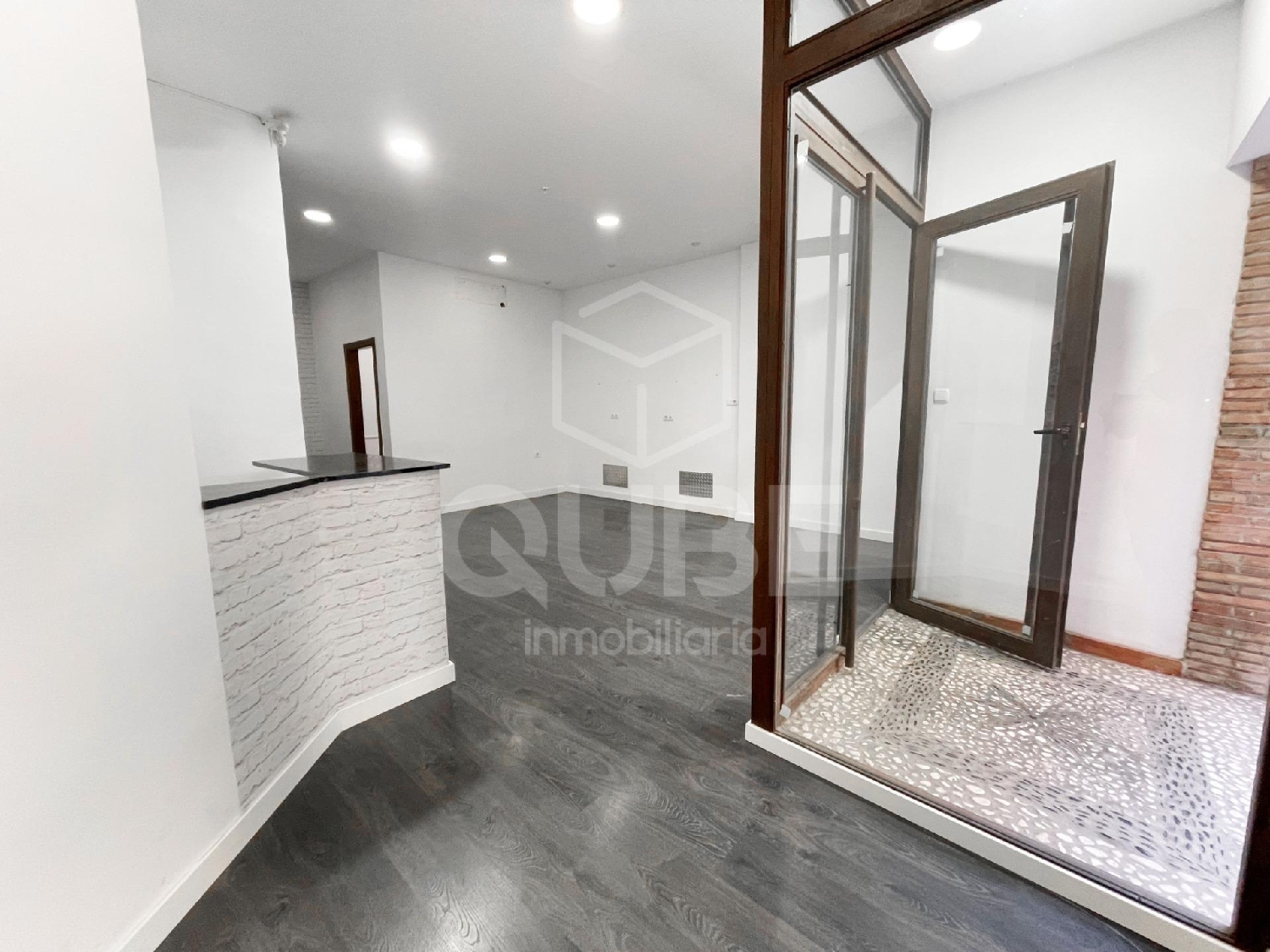  for sale commercial premise Málaga Del Fresno Campiña 4