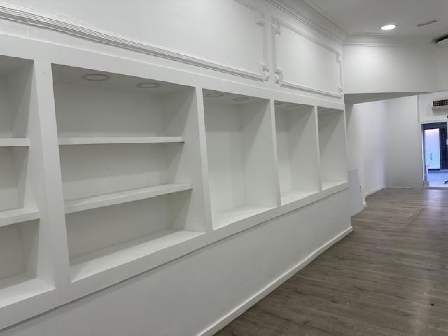  till salu lokal Manresa Bages 1