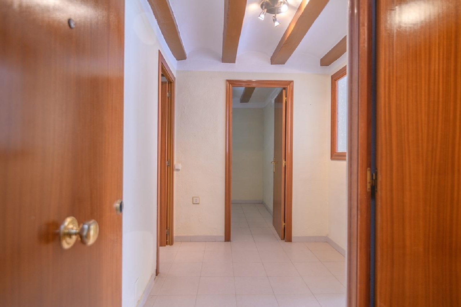 te koop bedrijfsruimte Manresa Bages 3