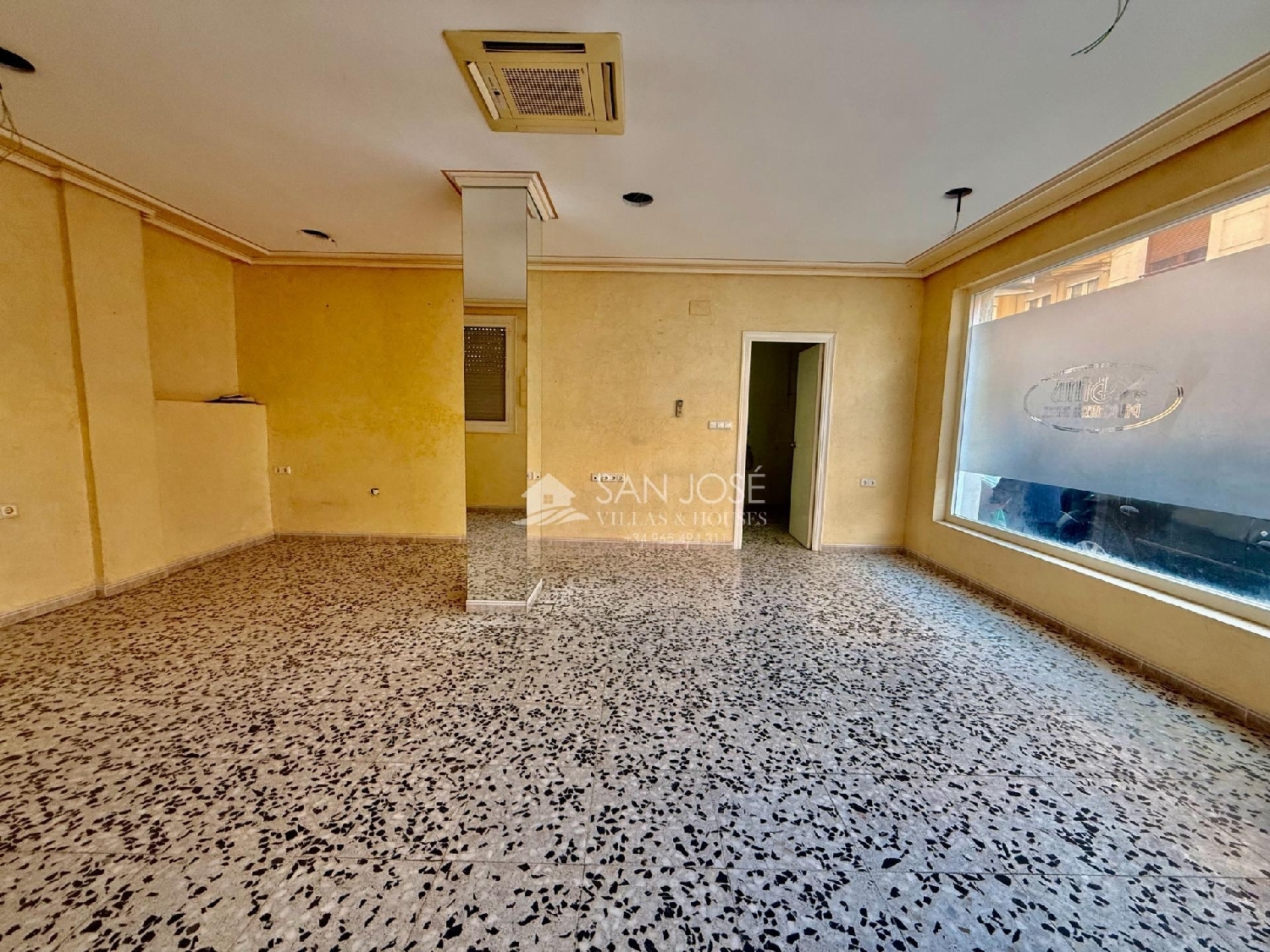 à vendre local commercial Novelda Vinalopó Mitjà 2