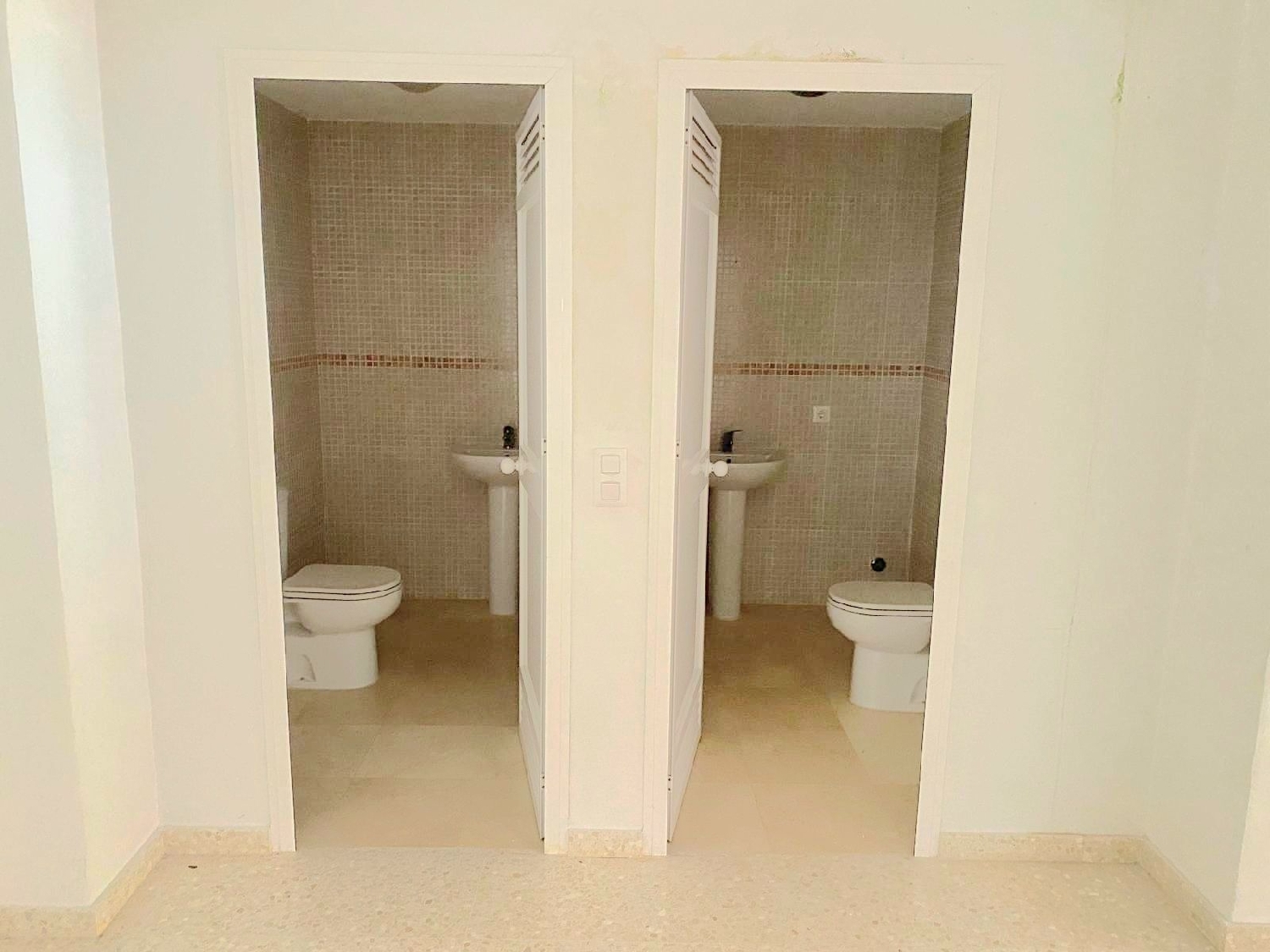  en venta local Olivares Aljarafe 6