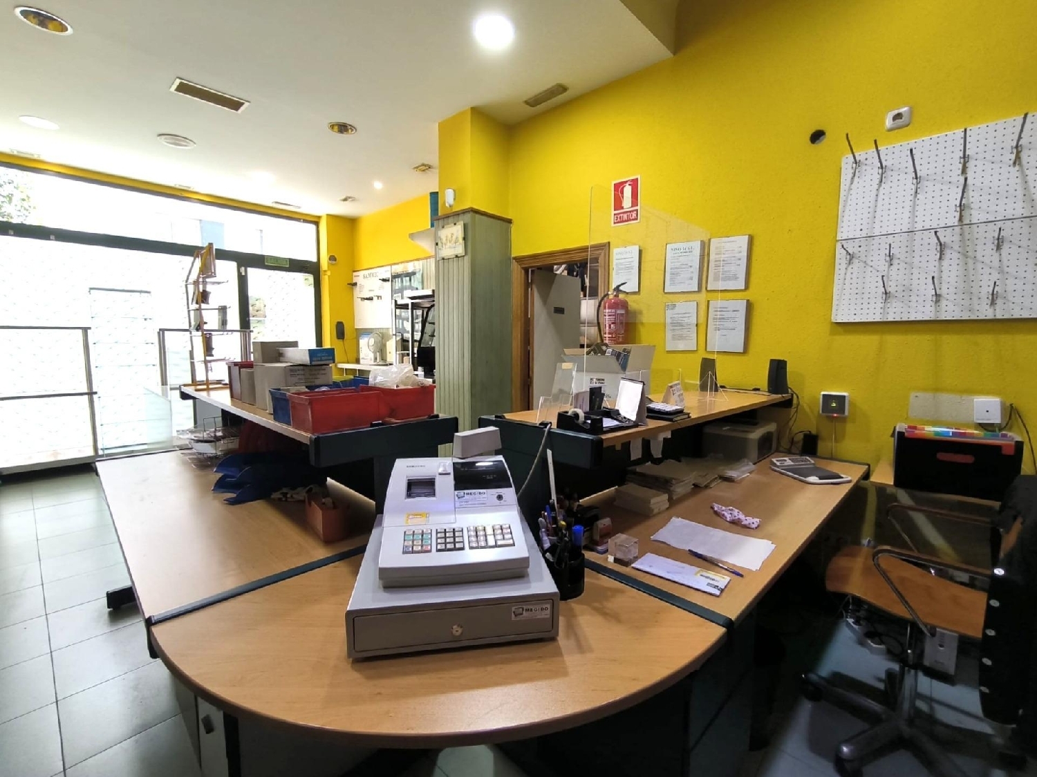  till salu lokal Oviedo Centro 33009 Oviedo 2