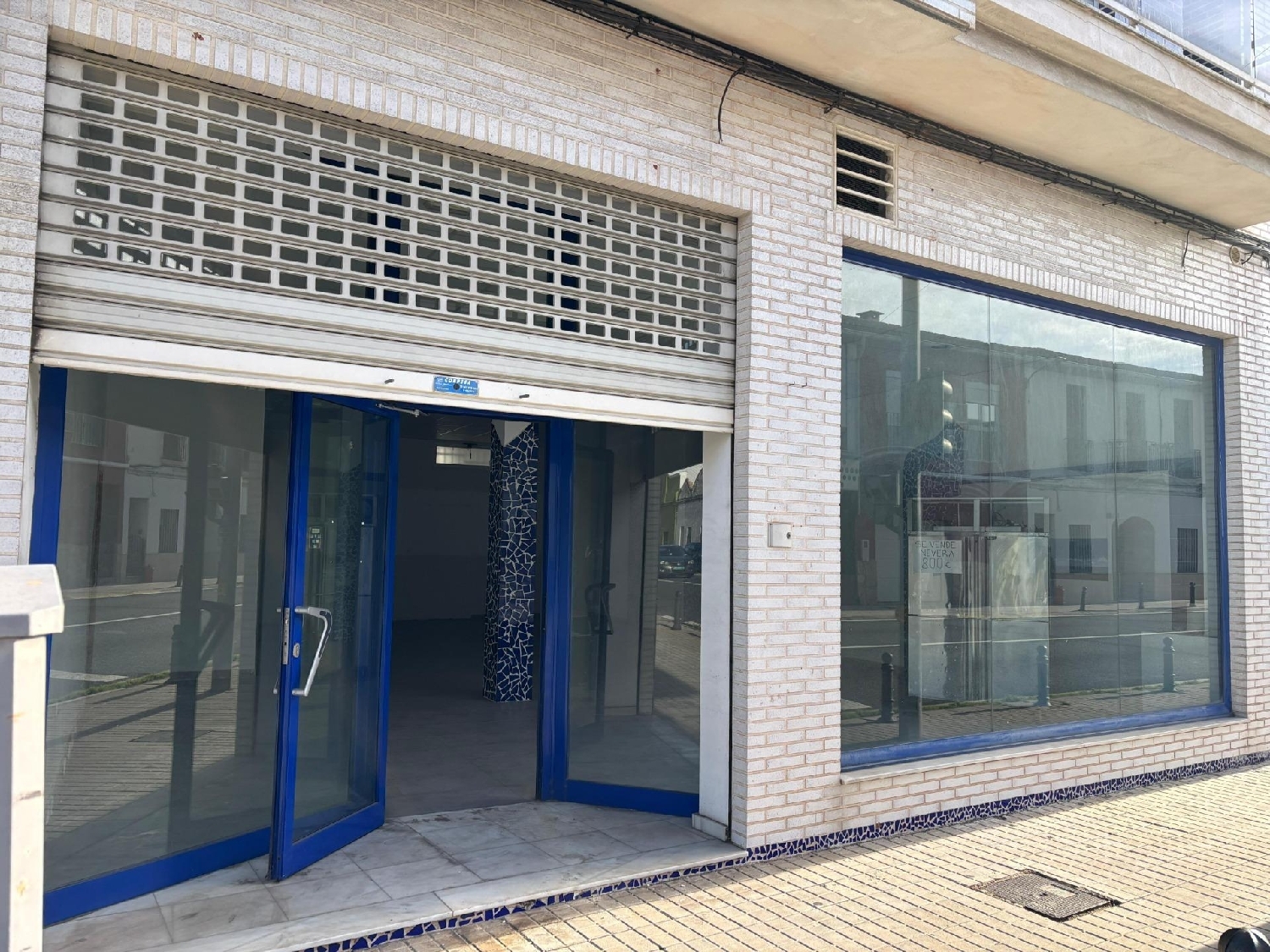 till salu lokal Palmera Safor 2