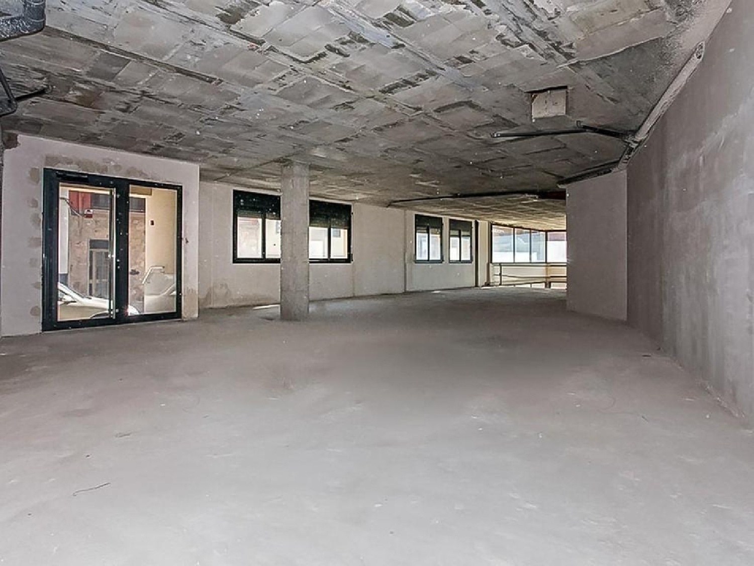  à vendre local commercial Sallent Bages 5