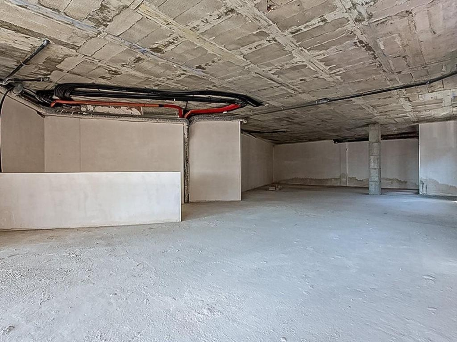  à vendre local commercial Sallent Bages 4