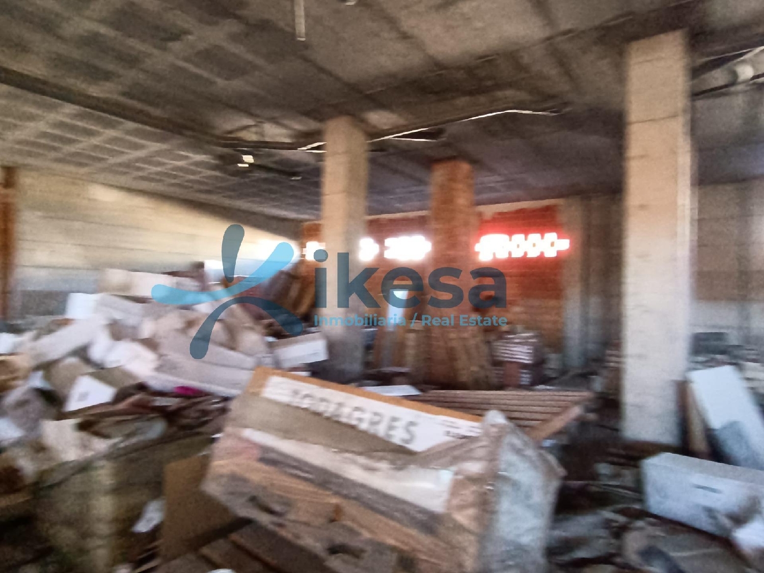  till salu lokal Santa Fe Vega De Granada 6