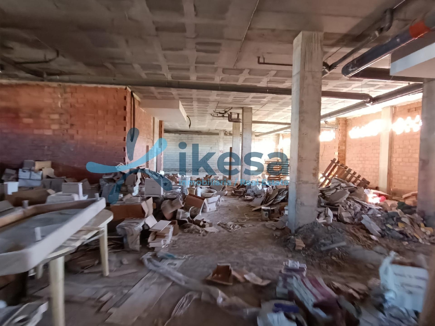  till salu lokal Santa Fe Vega De Granada 5