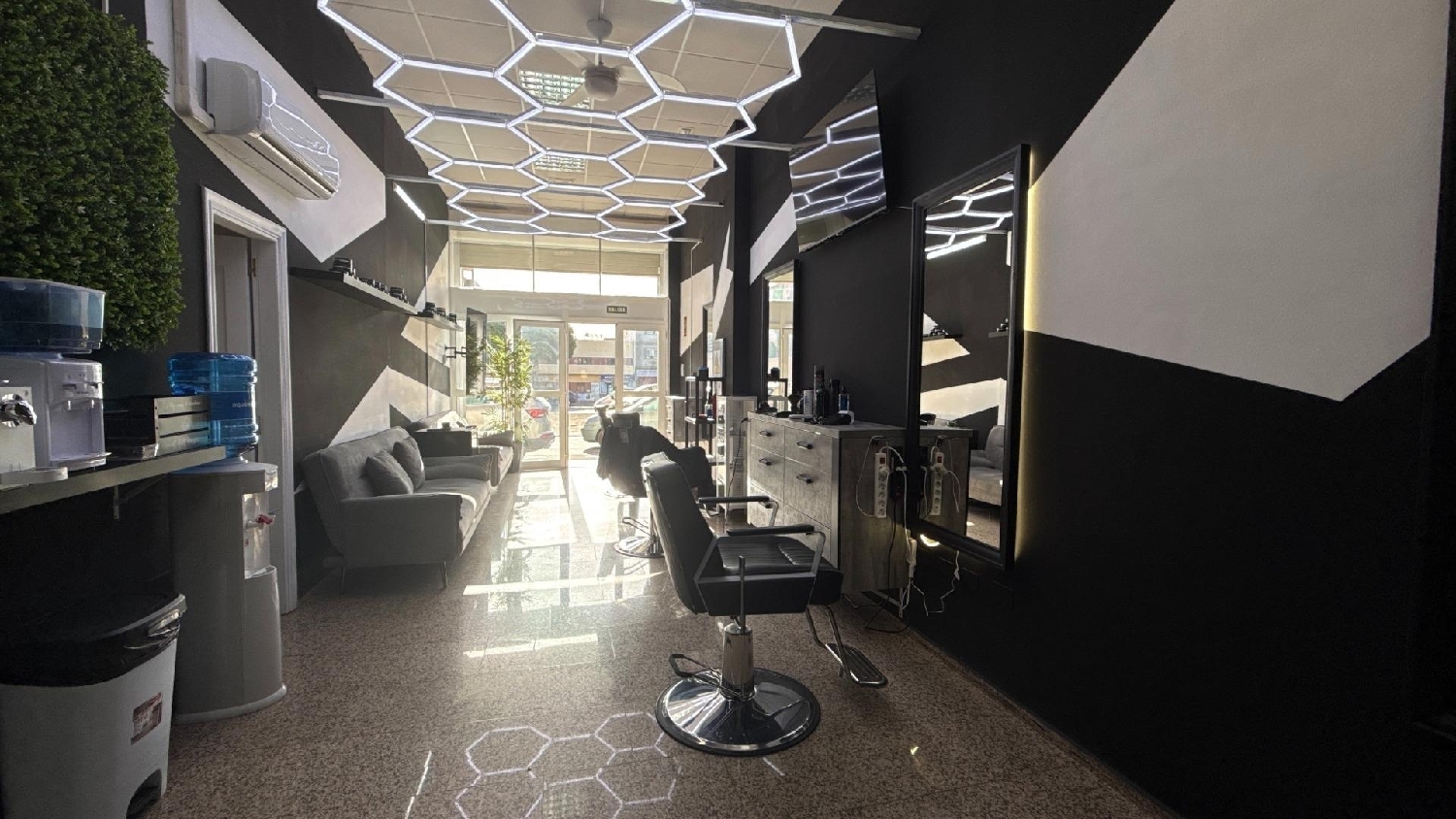  te koop bedrijfsruimte Santa Lucia De Tirajana Área Sur 4