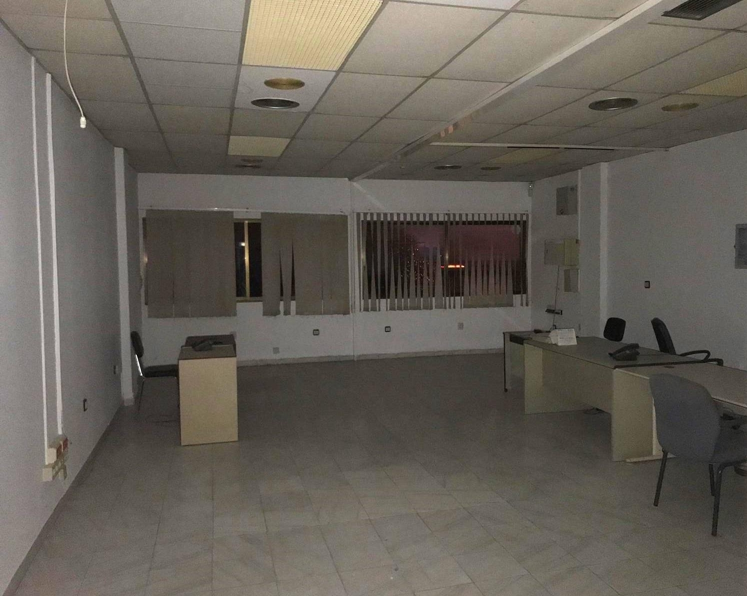 till salu lokal Santa Maria Del Aguila Poniente Almeriense 2