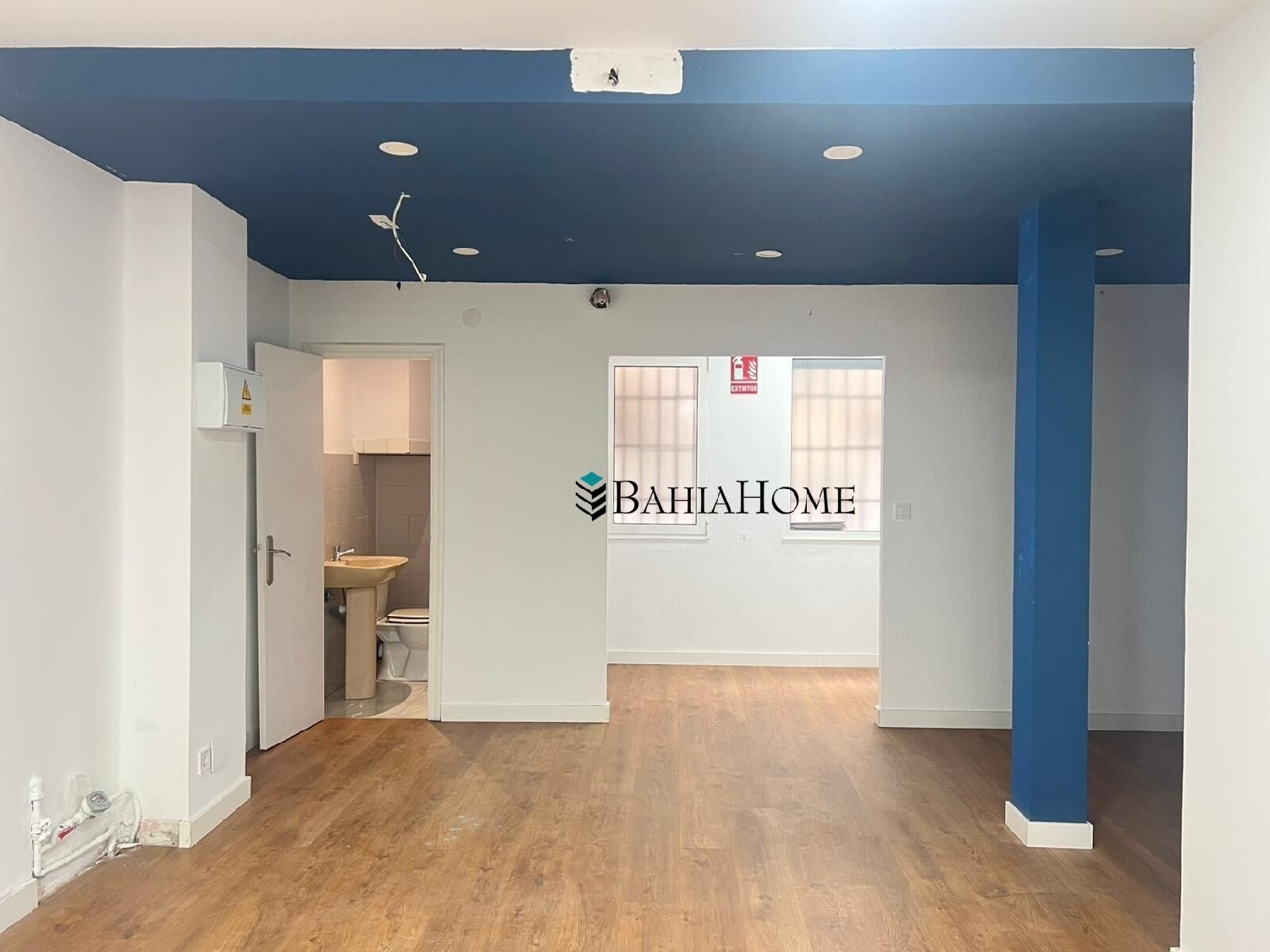  en venta local Santander Centro 39001 Comarca De Santander 2