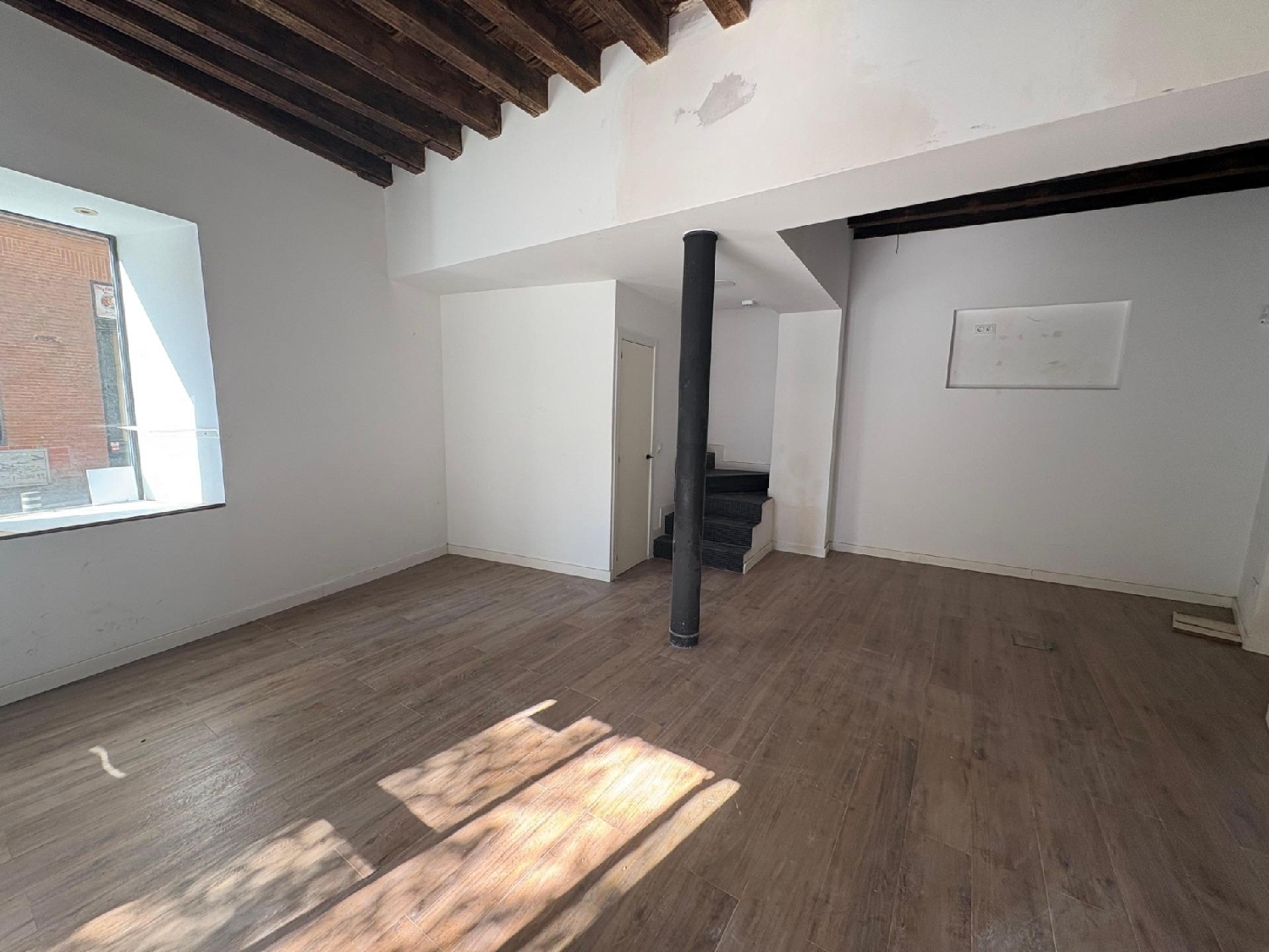  à vendre local commercial Sevilla La Nueva Sur 4