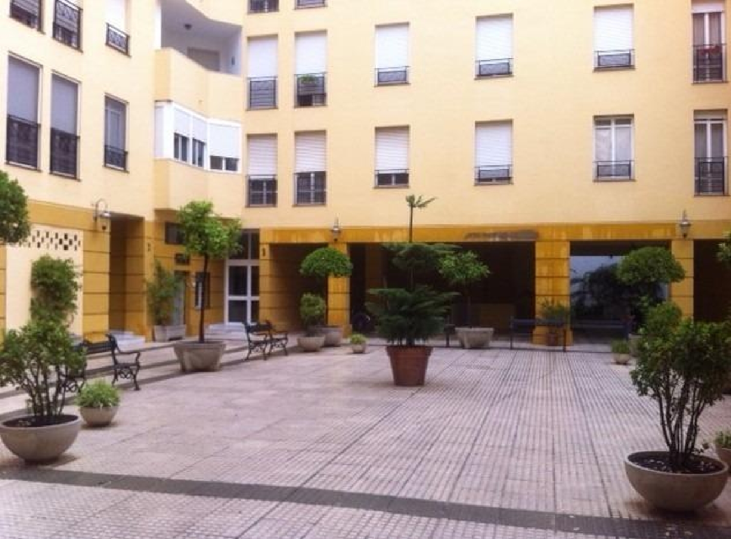  for sale commercial premise Sevilla La Nueva Sur 1