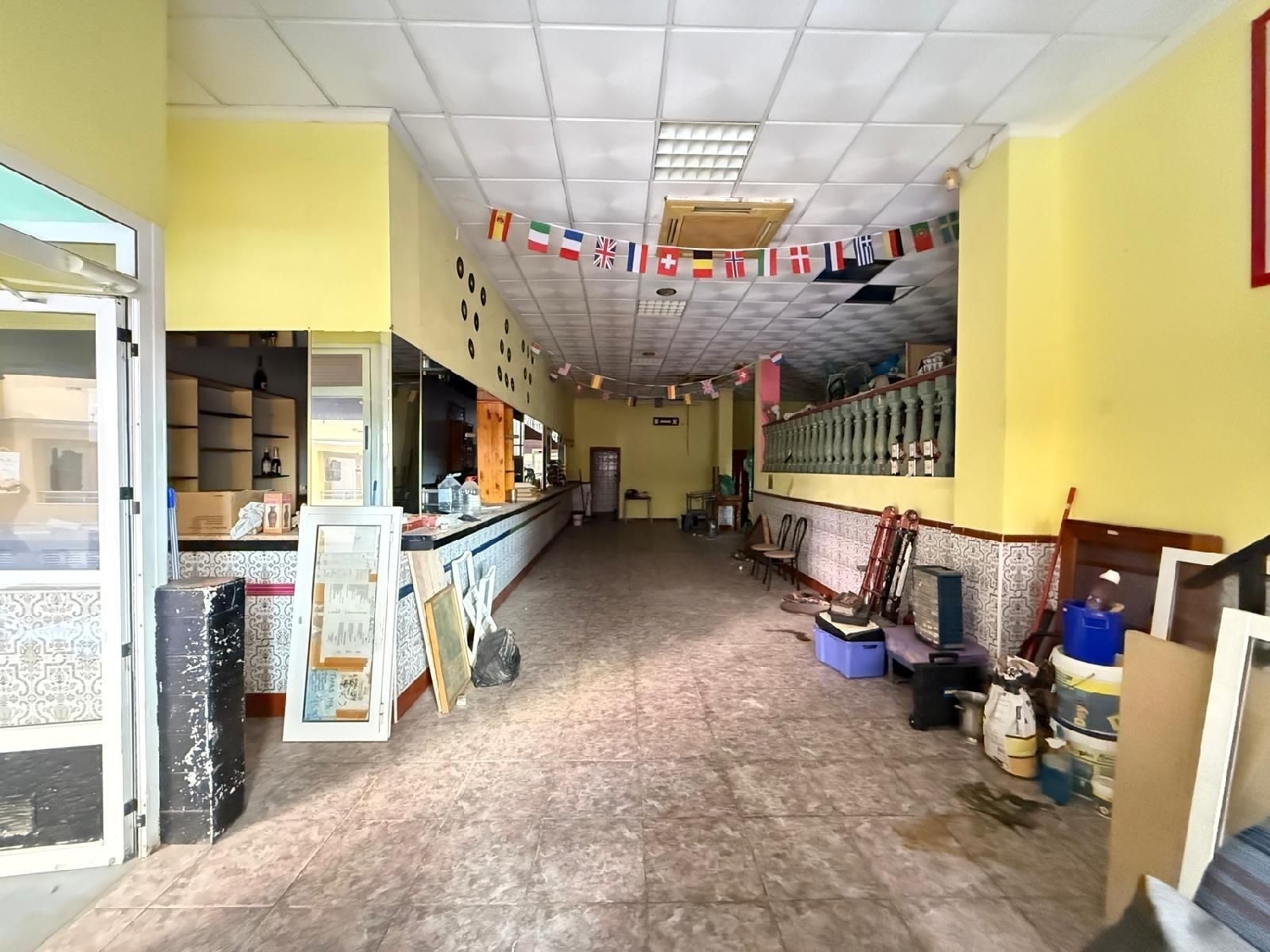  till salu lokal Torrevieja Baix Segura 2