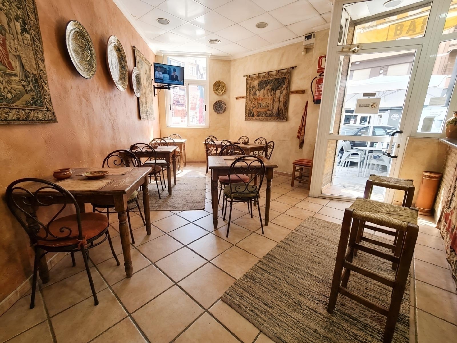 à vendre local commercial Valencia De Las Torres Campiña Sur 2