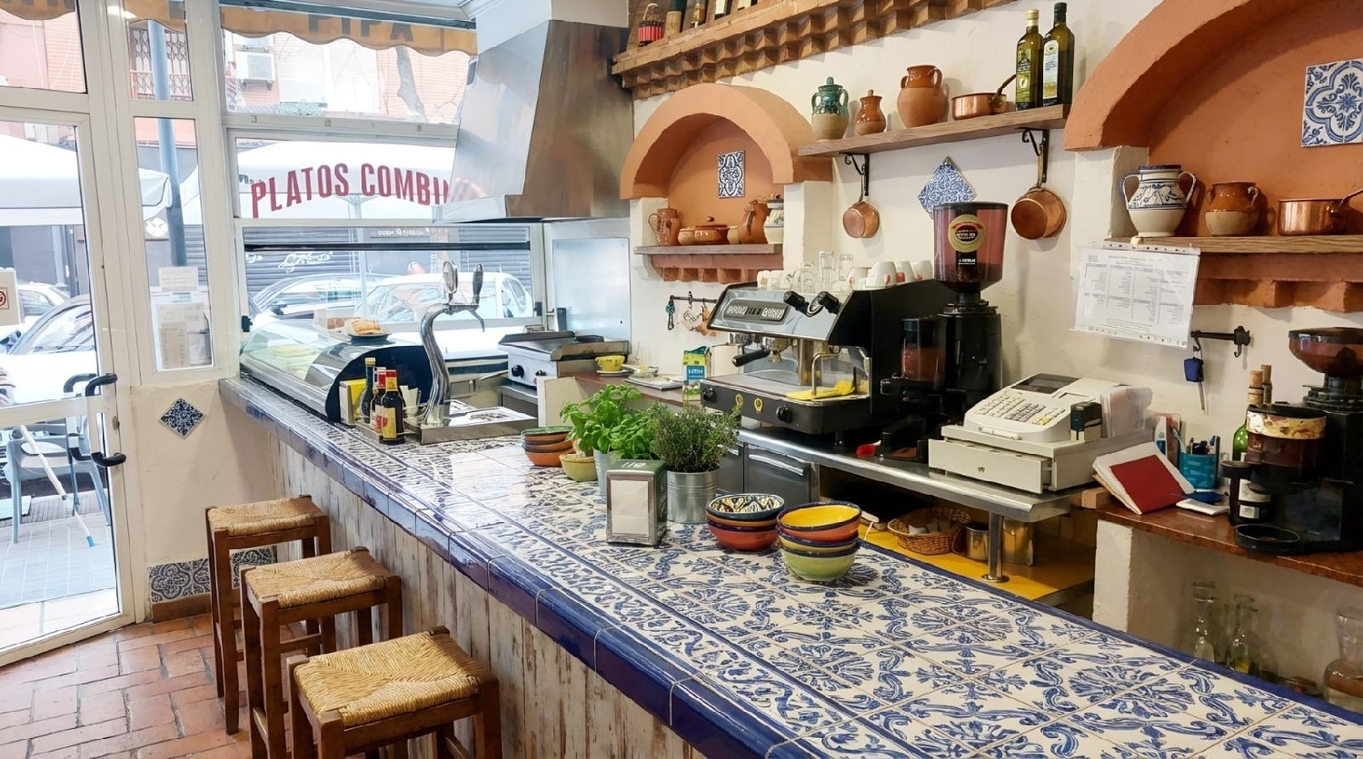 à vendre local commercial Valencia De Las Torres Campiña Sur 1