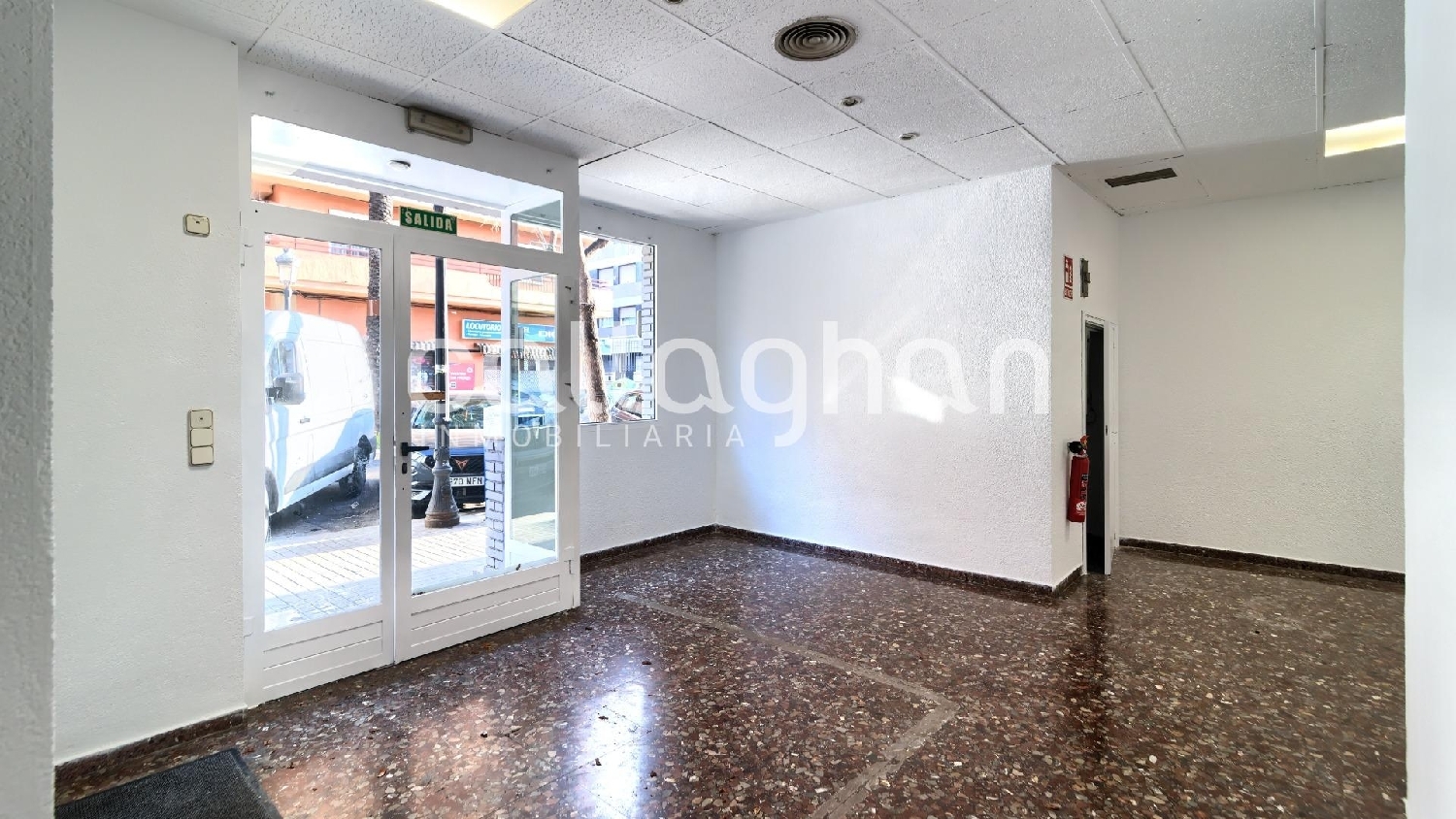  te koop bedrijfsruimte Valencia De Las Torres Campiña Sur 1