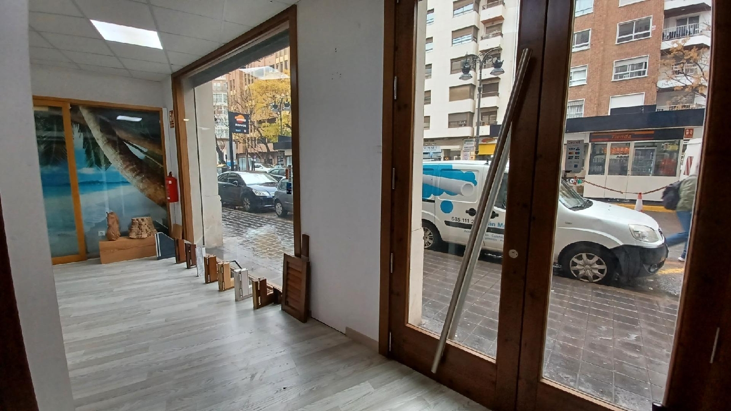  till salu lokal Valencia De Las Torres Campiña Sur 3