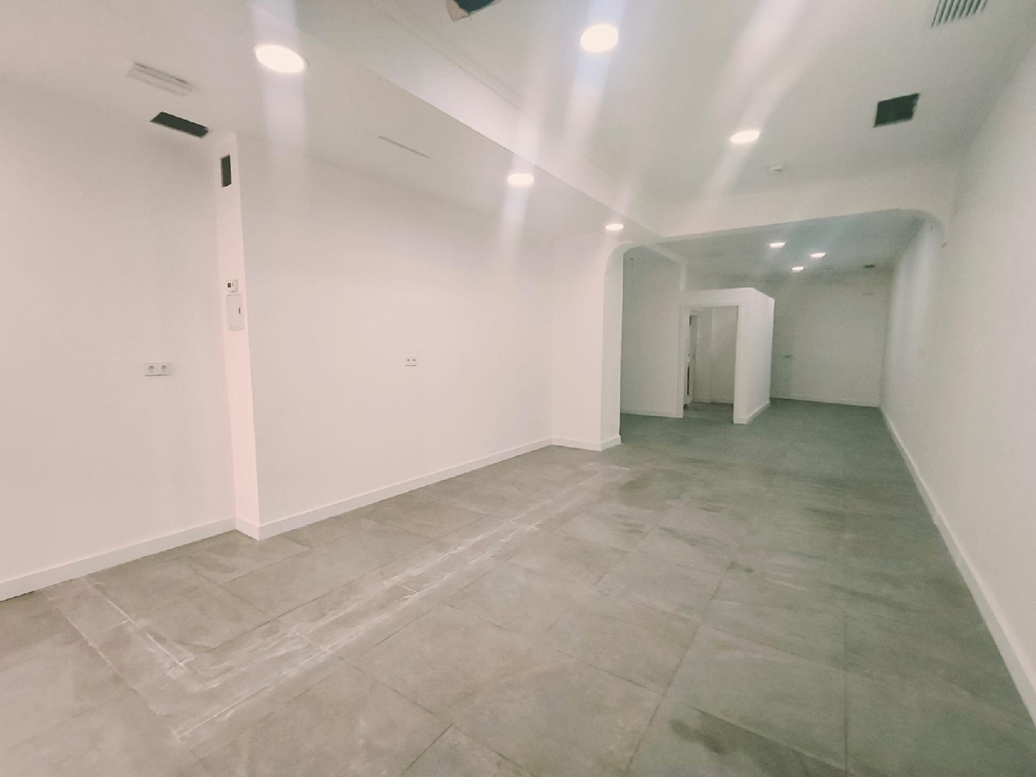  en venta local Valencia De Las Torres Campiña Sur 8