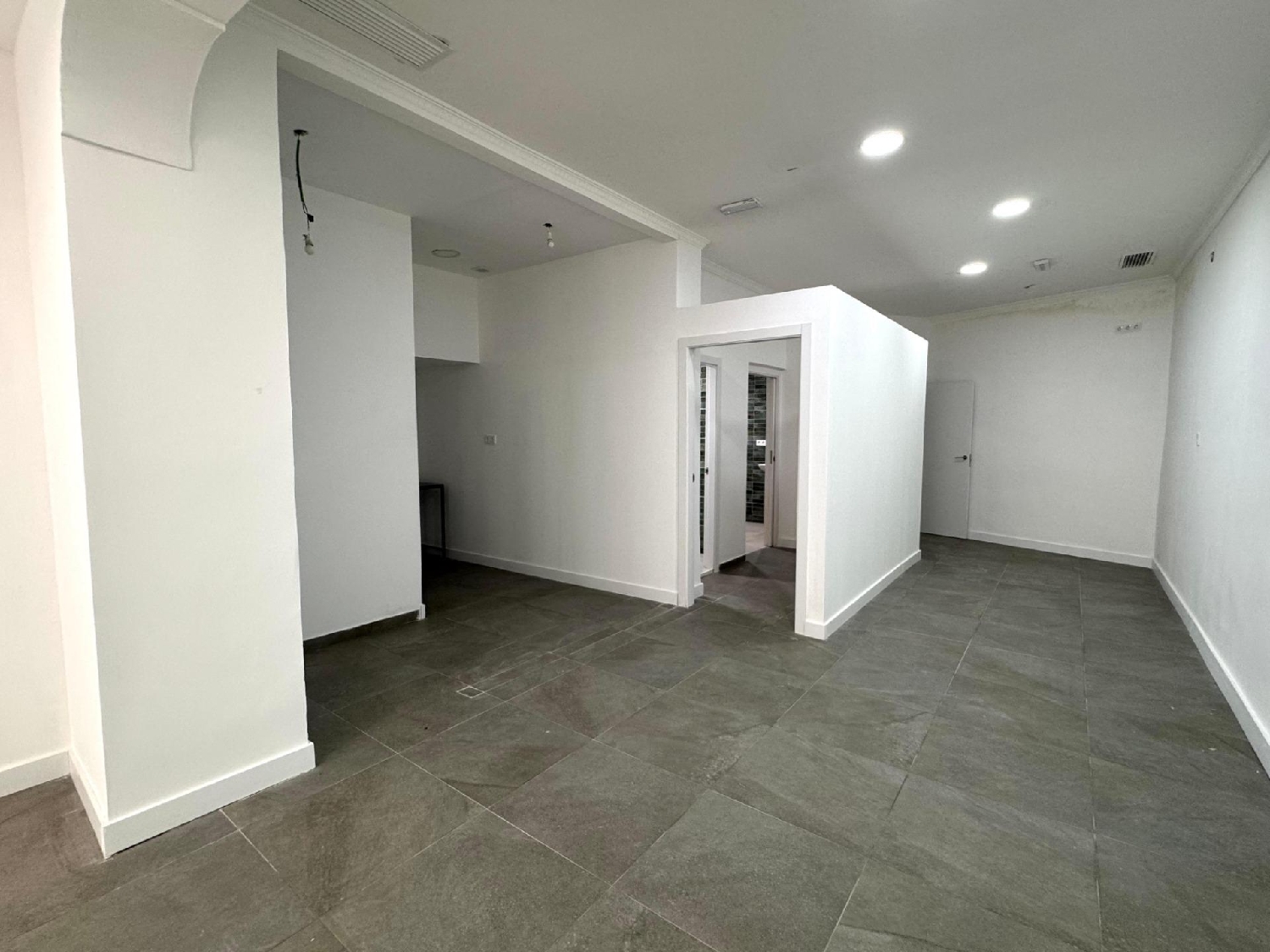  en venta local Valencia De Las Torres Campiña Sur 7