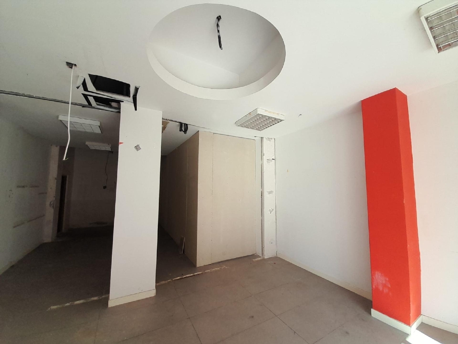  till salu lokal Valencia De Las Torres Campiña Sur 7