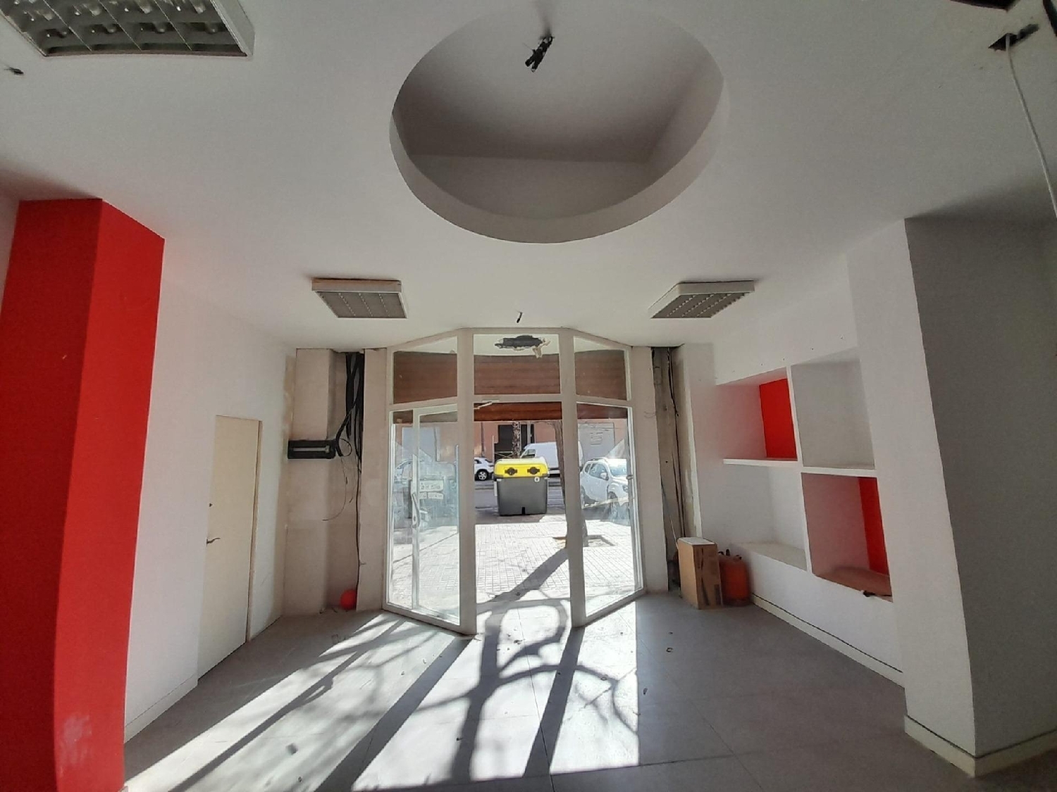  till salu lokal Valencia De Las Torres Campiña Sur 5