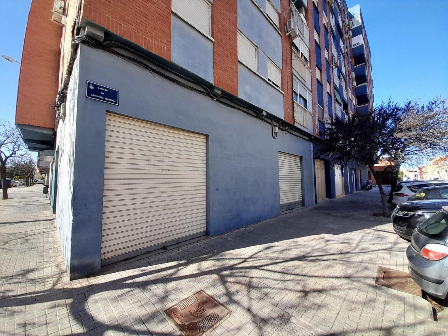  till salu lokal Valencia De Las Torres Campiña Sur 3