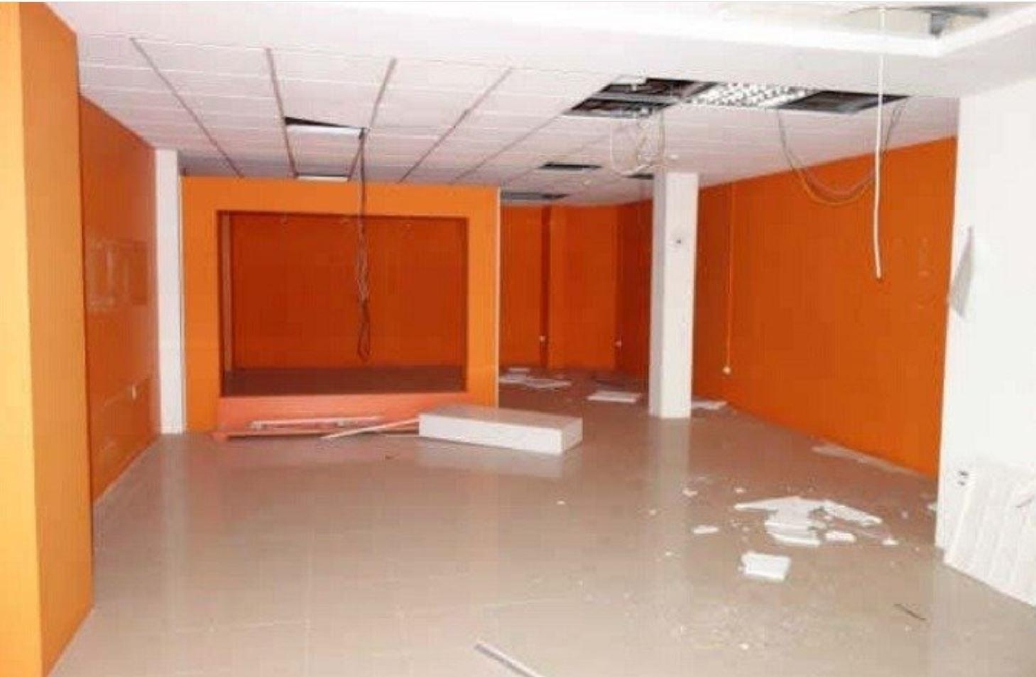  à vendre local commercial Valverde De La Virgen León 2