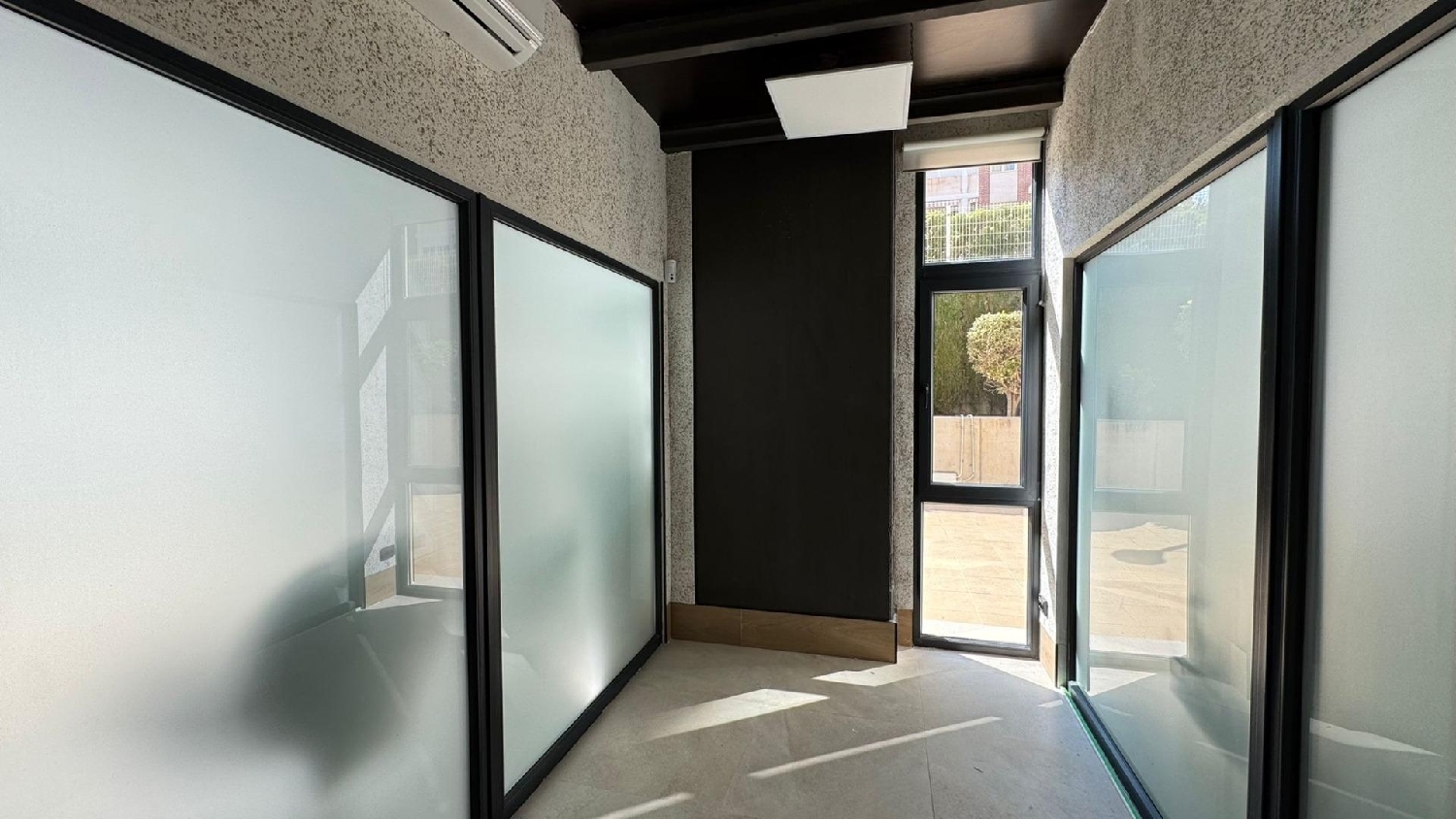  till salu lokal Villajoyosa Marina Baixa 4