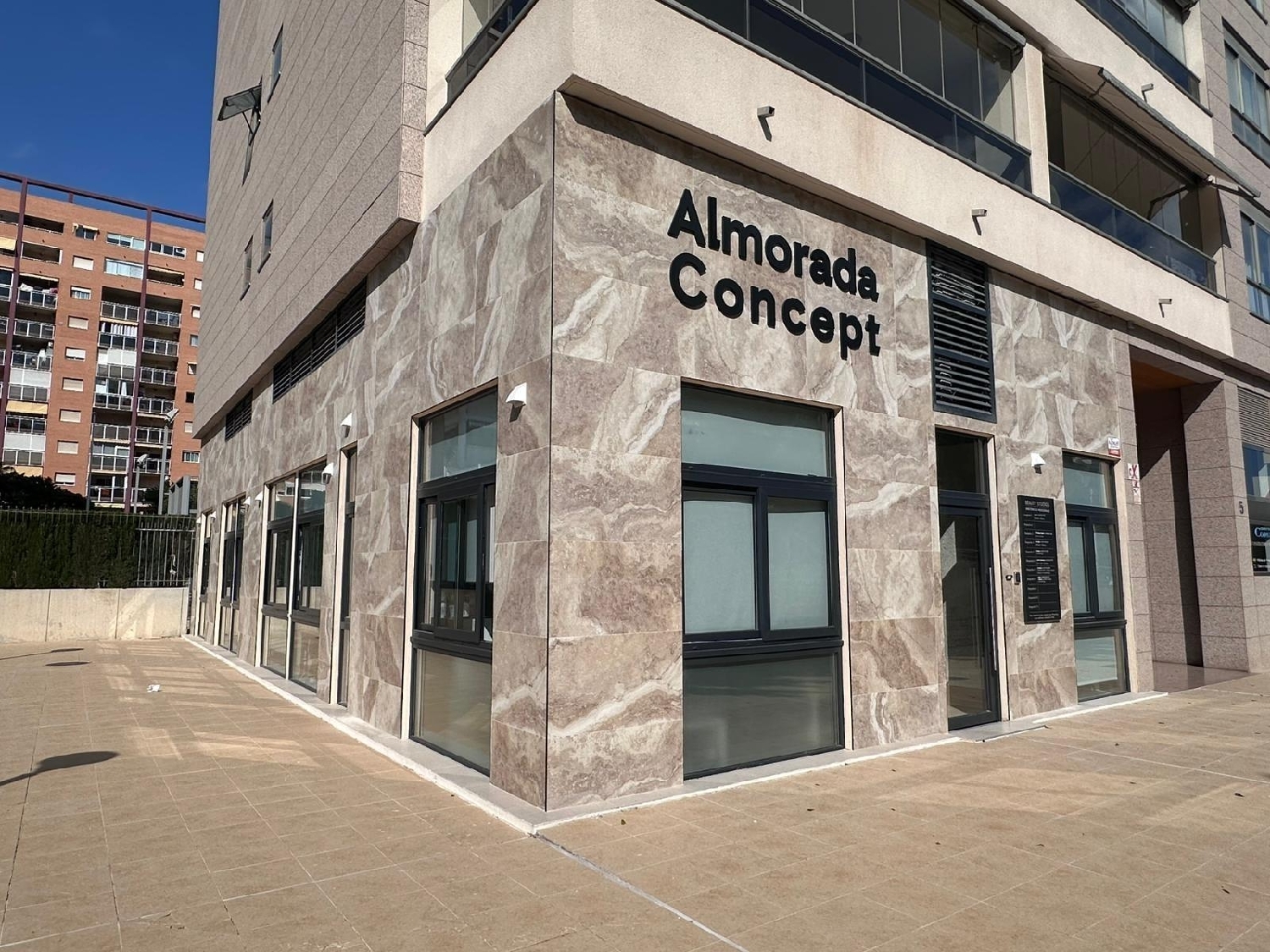  till salu lokal Villajoyosa Marina Baixa 1