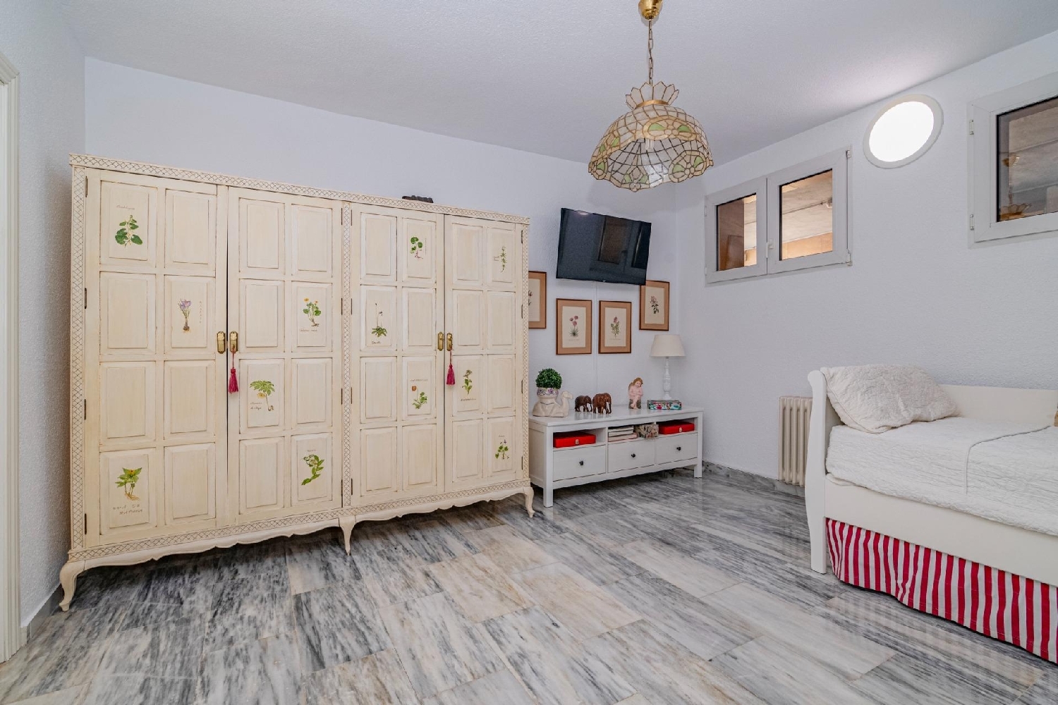  te koop twee-onder-een-kapwoning Jun Vega De Granada 5