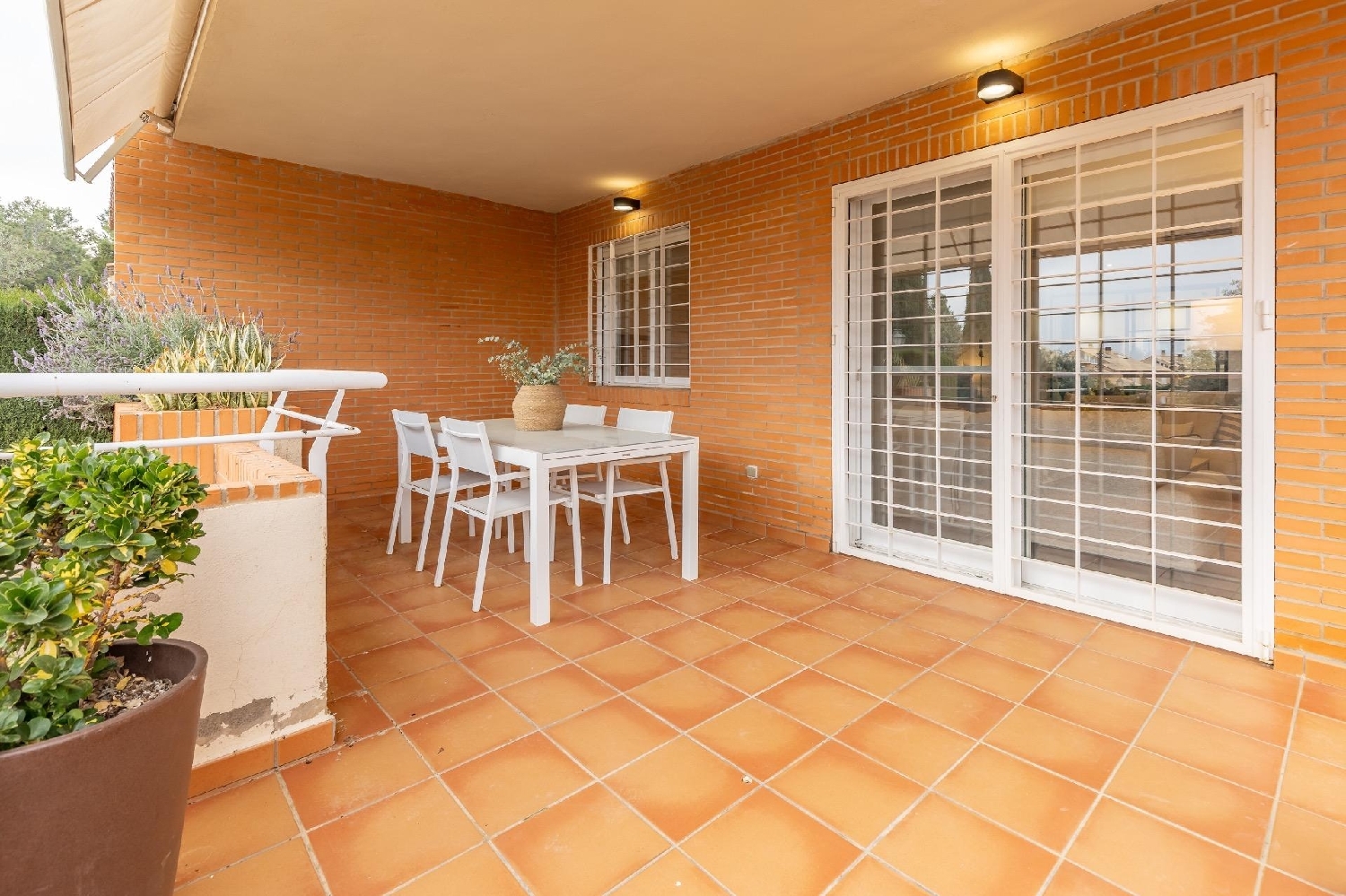  te koop twee-onder-een-kapwoning Rocafort Horta Nord 7