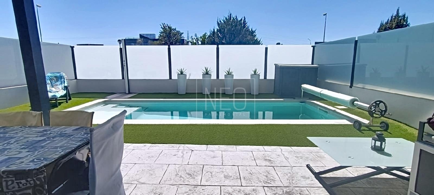  à vendre maison jumelée Villaviciosa De Odón Sur 1