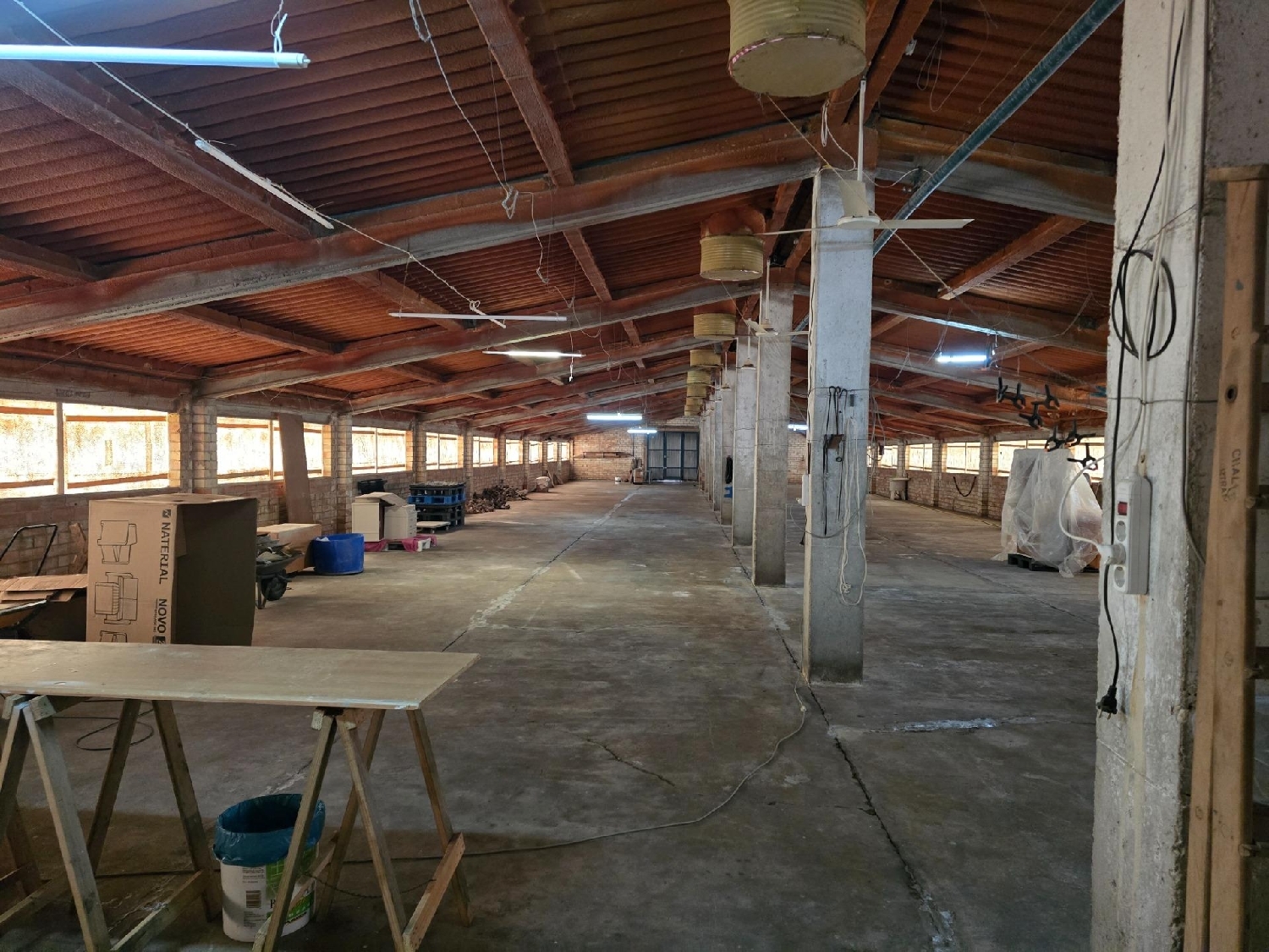  en venta comercio Aldea Bergantiños 6