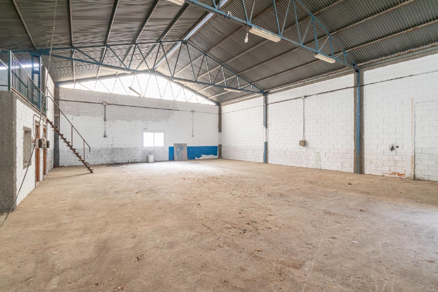  till salu butik Jun Vega De Granada 3