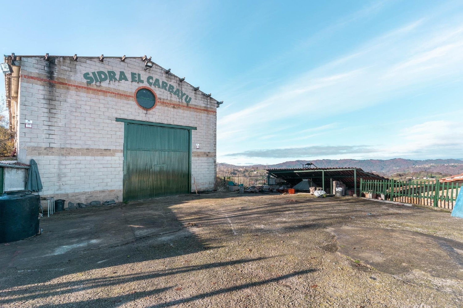  for sale shop Langreo Nalón 2