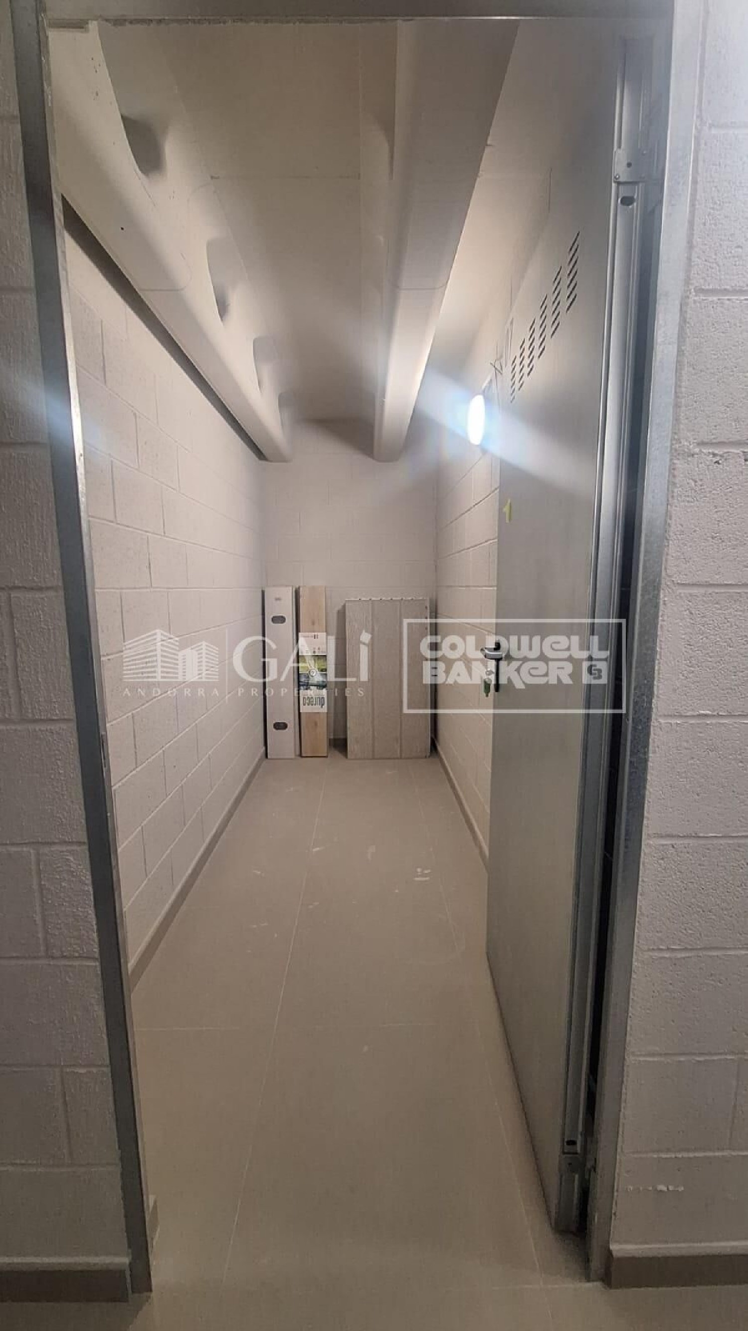 till salu förråd Andorra La Vella Andorra La Vella 6