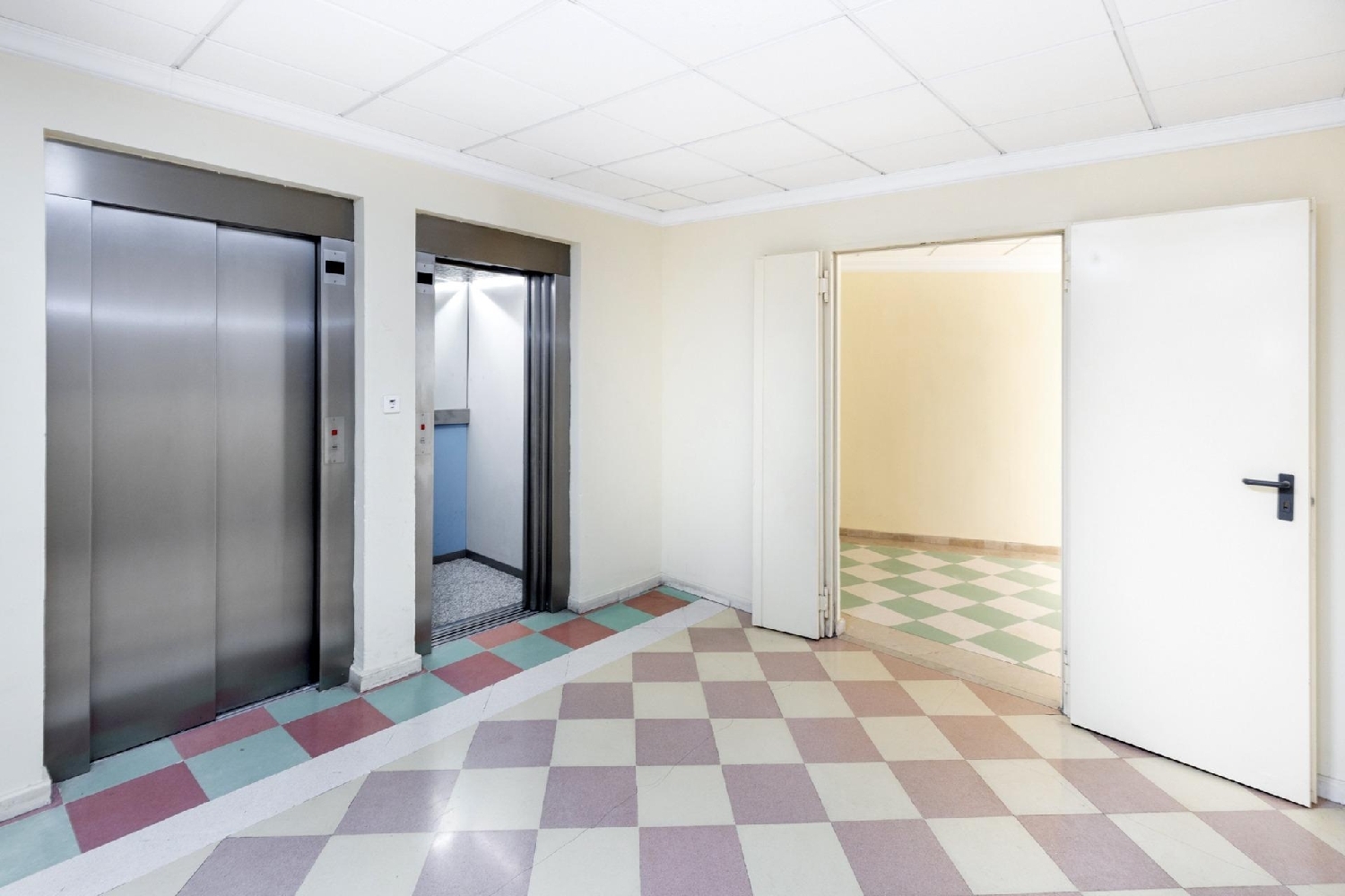  for sale studio apartment Barrio De Granada Alacantí 7