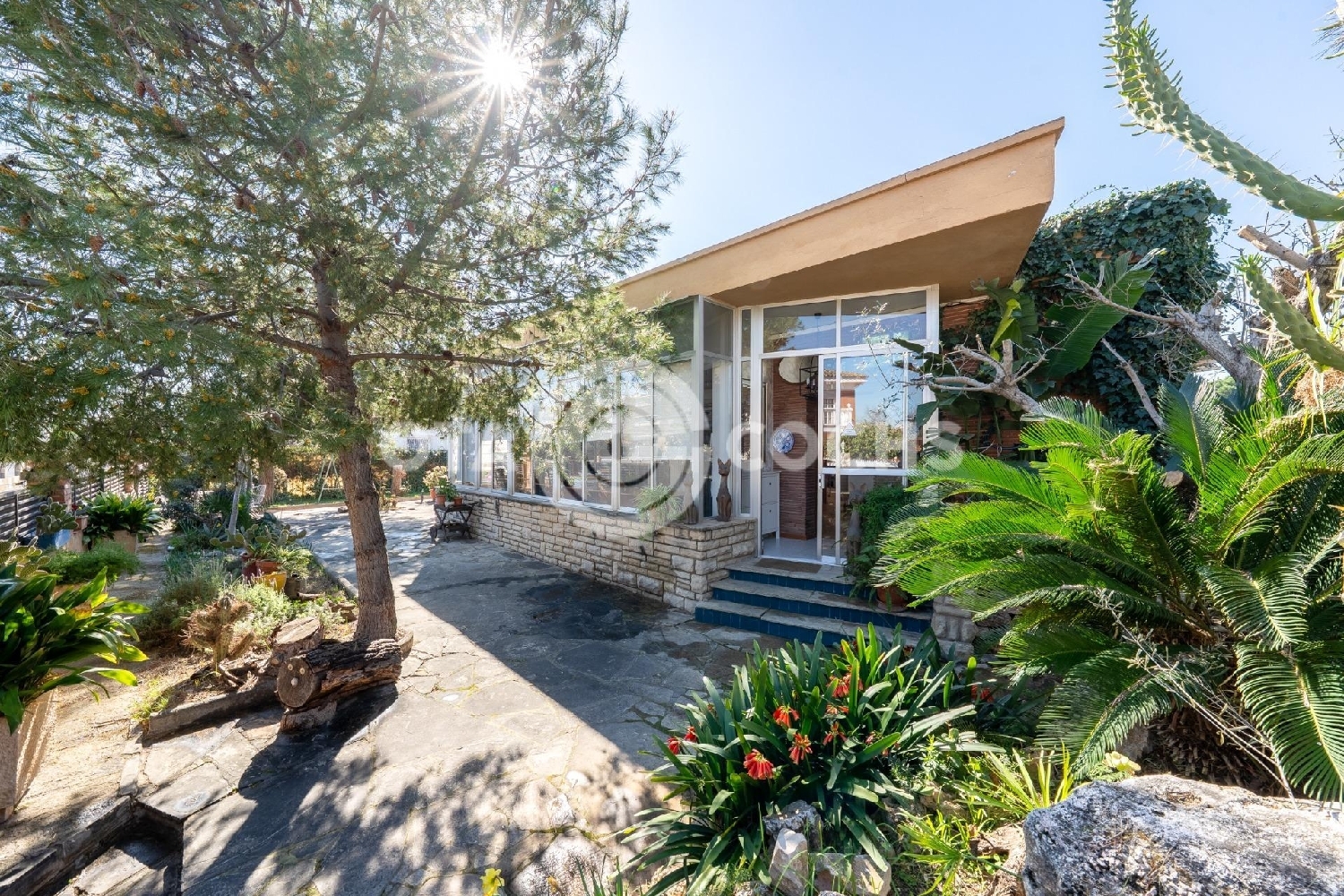  for sale villa Barriada Les Tres Creus Bages 2