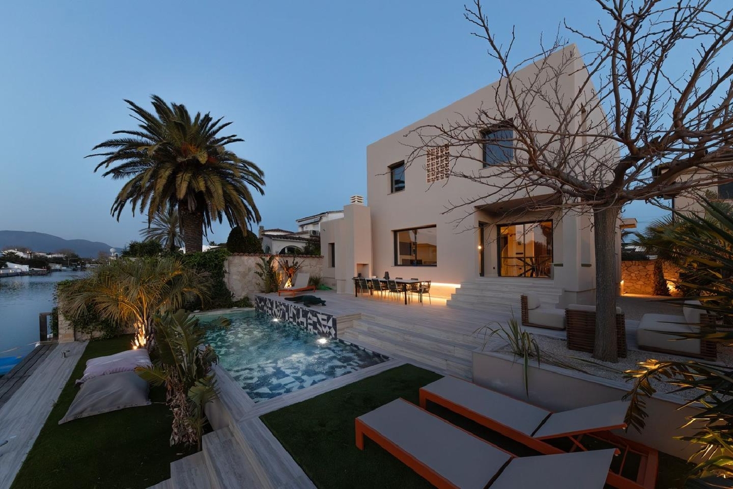  for sale villa Empuriabrava Alt Empordà 1