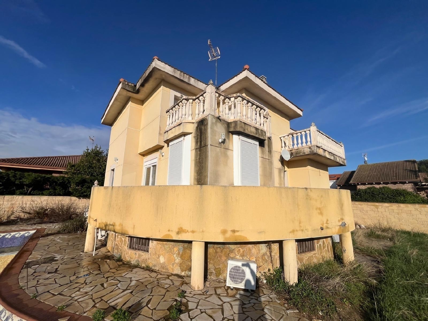  for sale villa Villanueva De La Torre Campiña 2