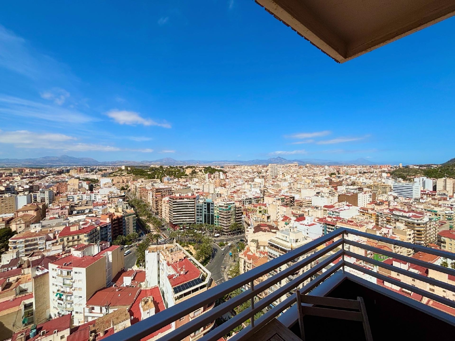  te koop appartement Alicante Centro 03001 Alacantí 2