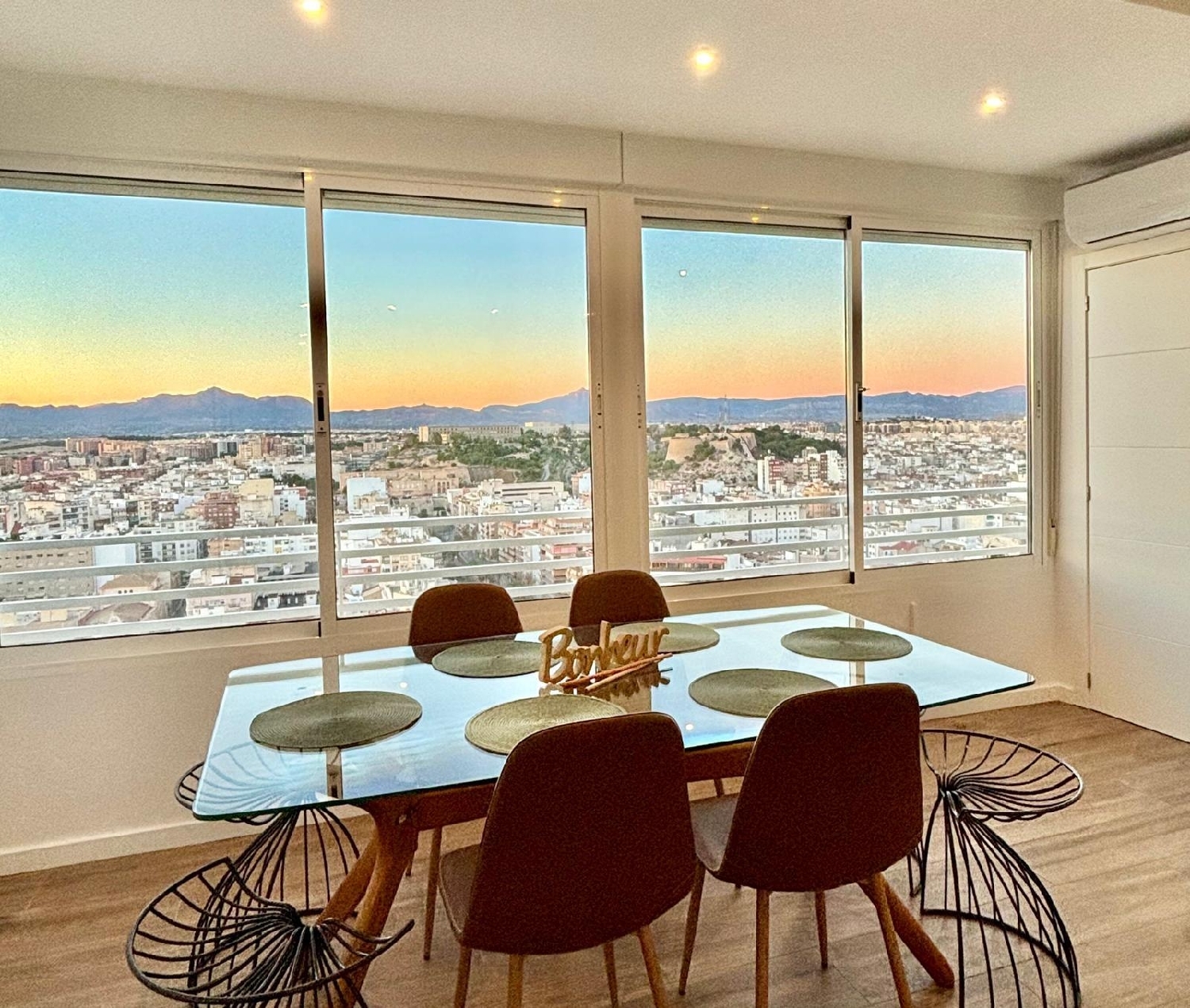  te koop appartement Alicante Centro 03001 Alacantí 1