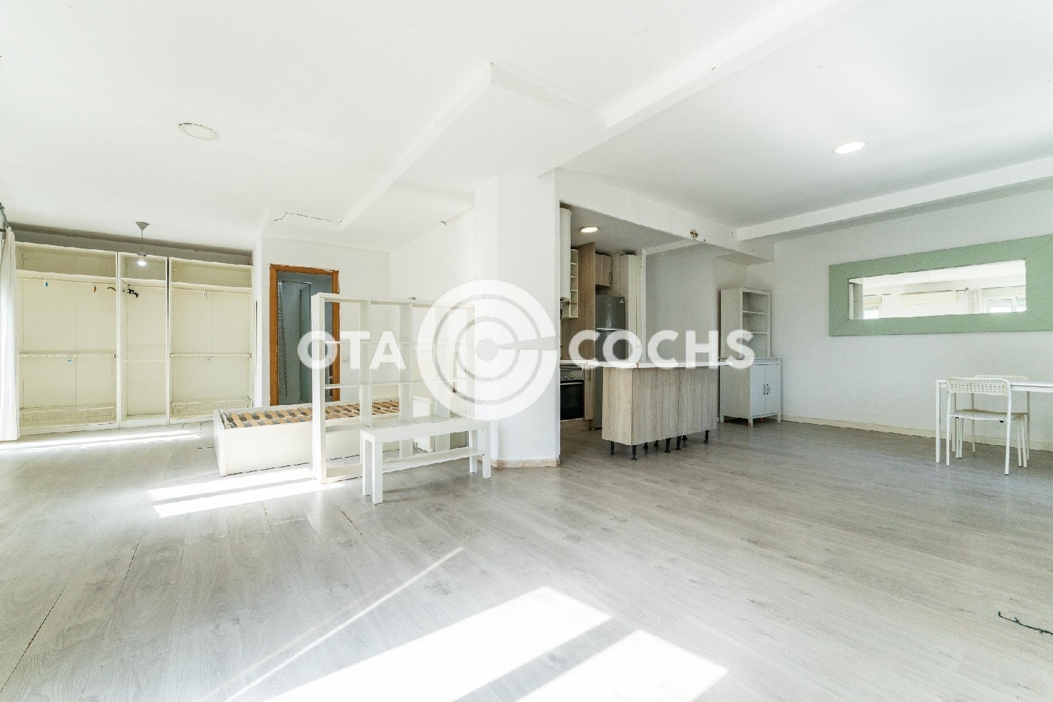  te koop appartement Barriada Les Tres Creus Bages 8