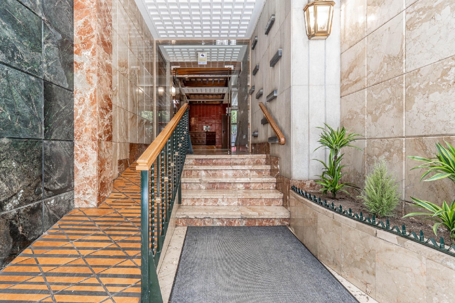  te koop appartement Barrio De Granada Alacantí 5