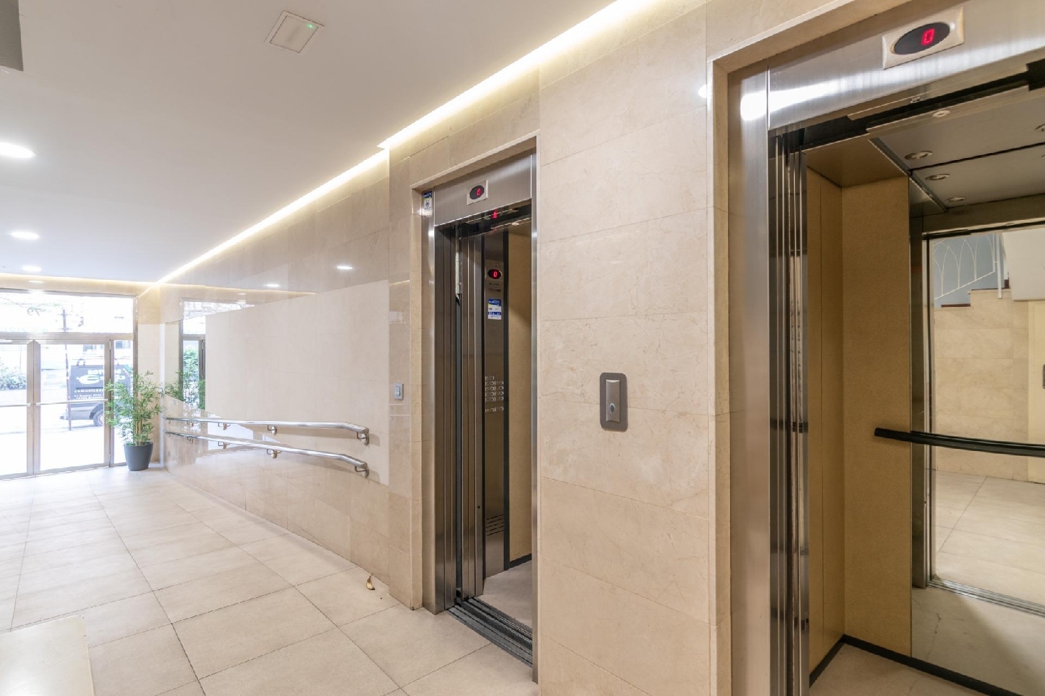  till salu lägenhet Barrio De Granada Alacantí 6