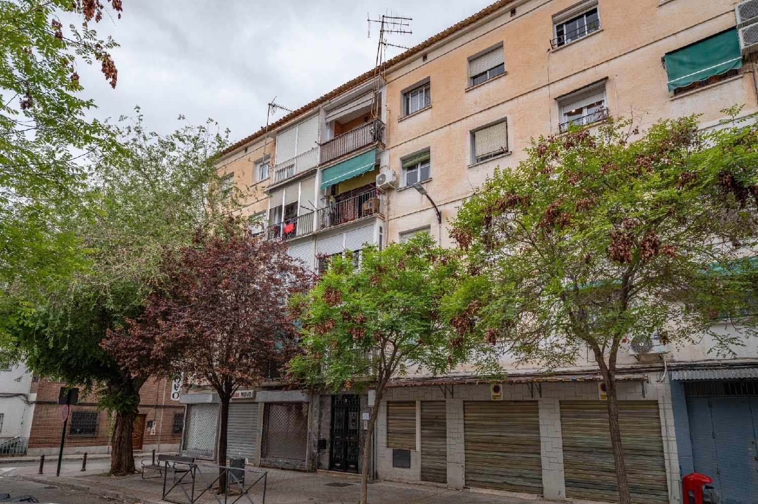  till salu lägenhet Barrio De Granada Alacantí 8