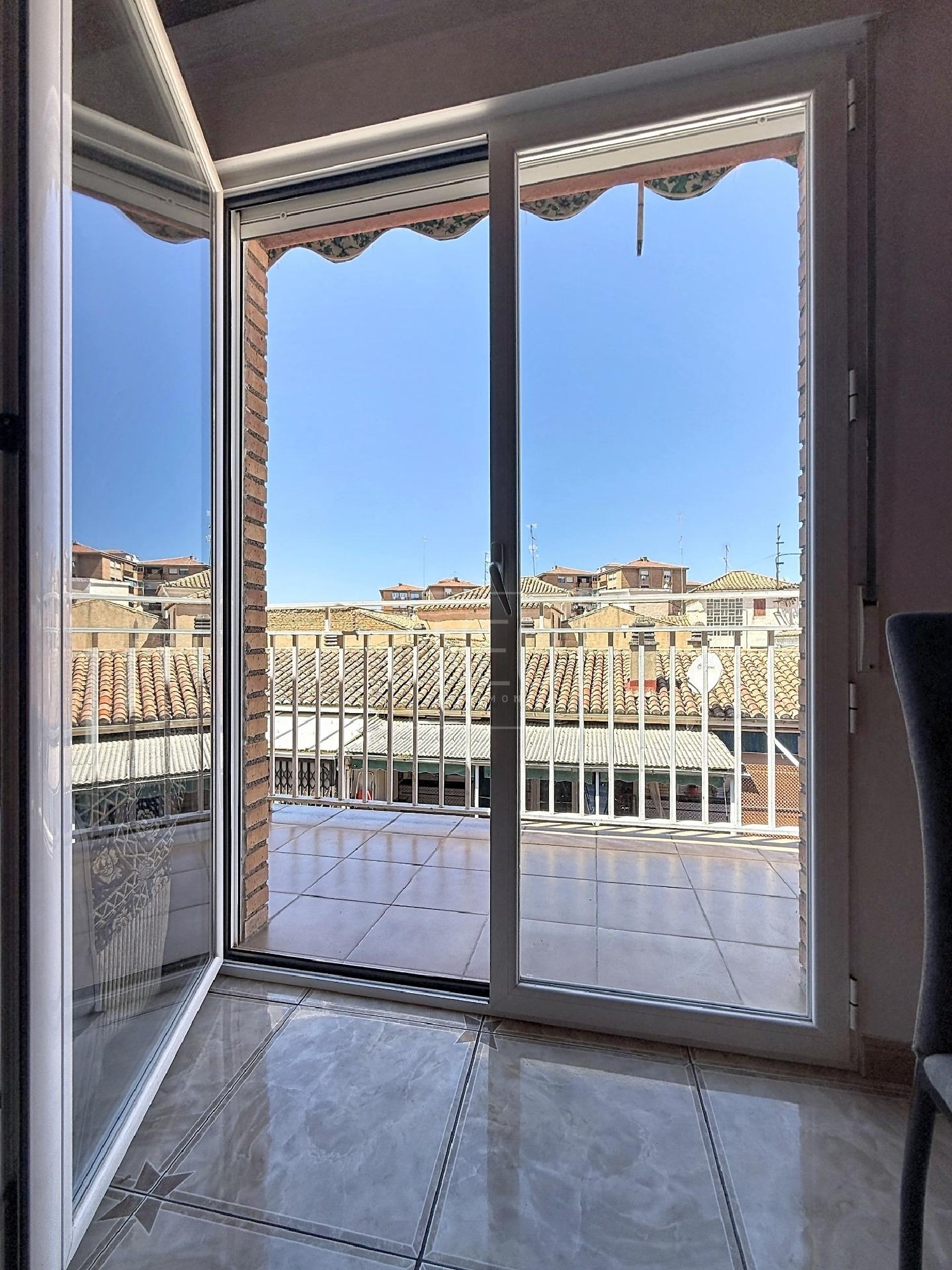  till salu lägenhet Barrio De Granada Alacantí 8