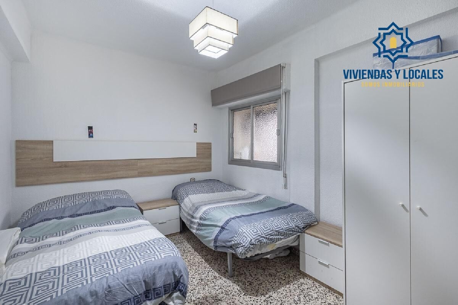  till salu lägenhet Barrio De Granada Alacantí 8